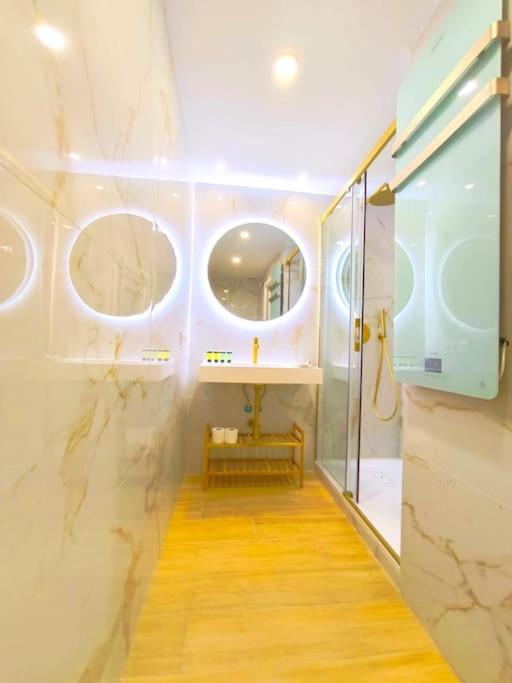 Elegance Suites