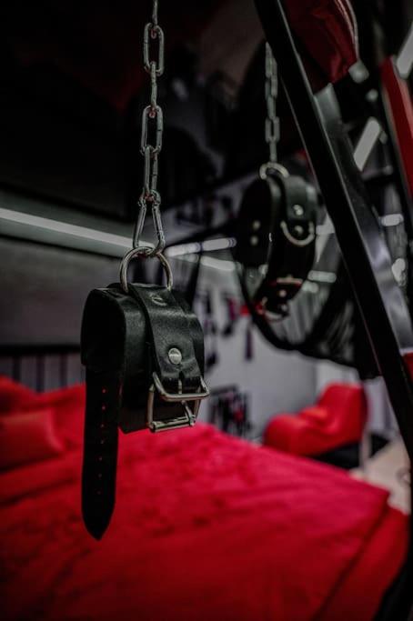 Secret Room BDSM - Adults only