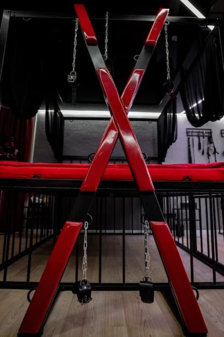 Secret Room BDSM - Adults only