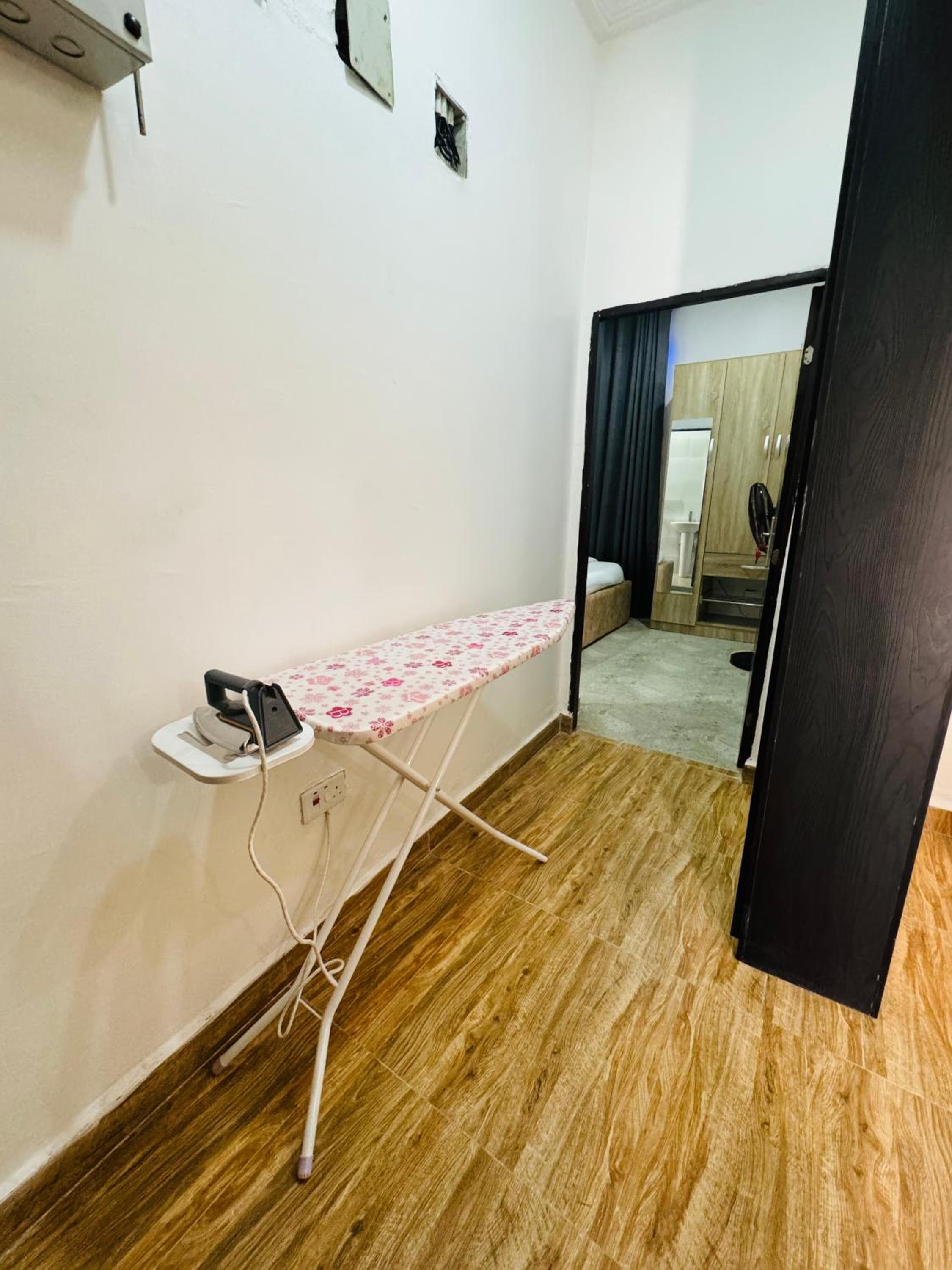 Icon Grand Apartments (The Rock View)