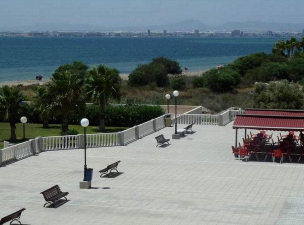 UNA APACIBLE ESCAPADA JUNTO AL MAR