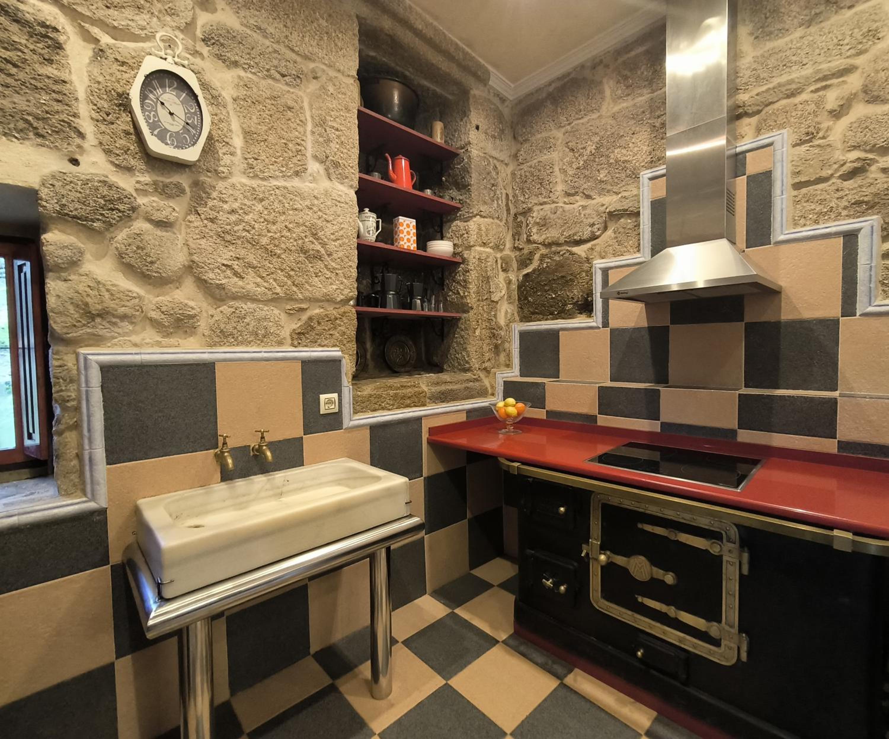 Casa Bodega Sacra