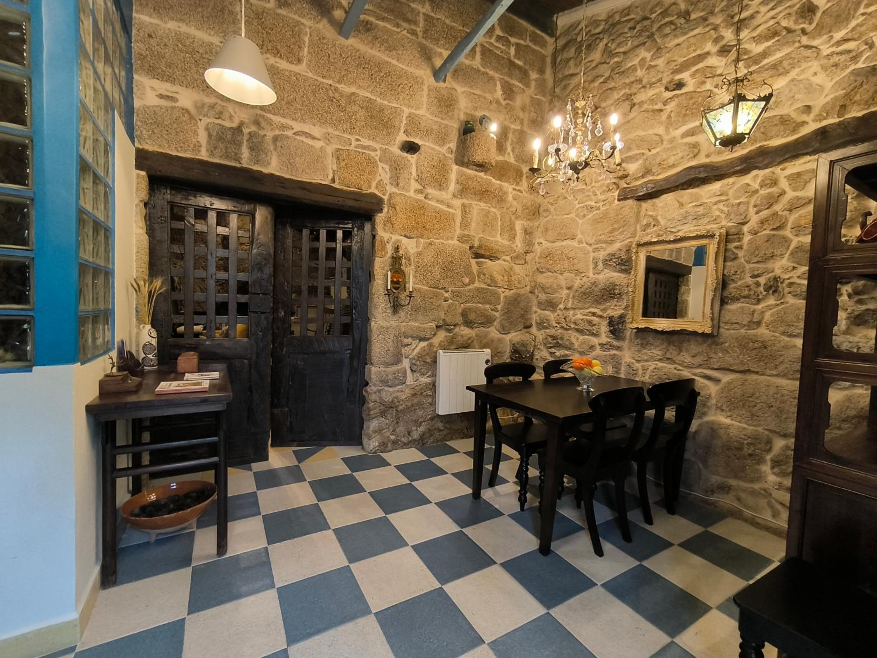 Casa Bodega Sacra