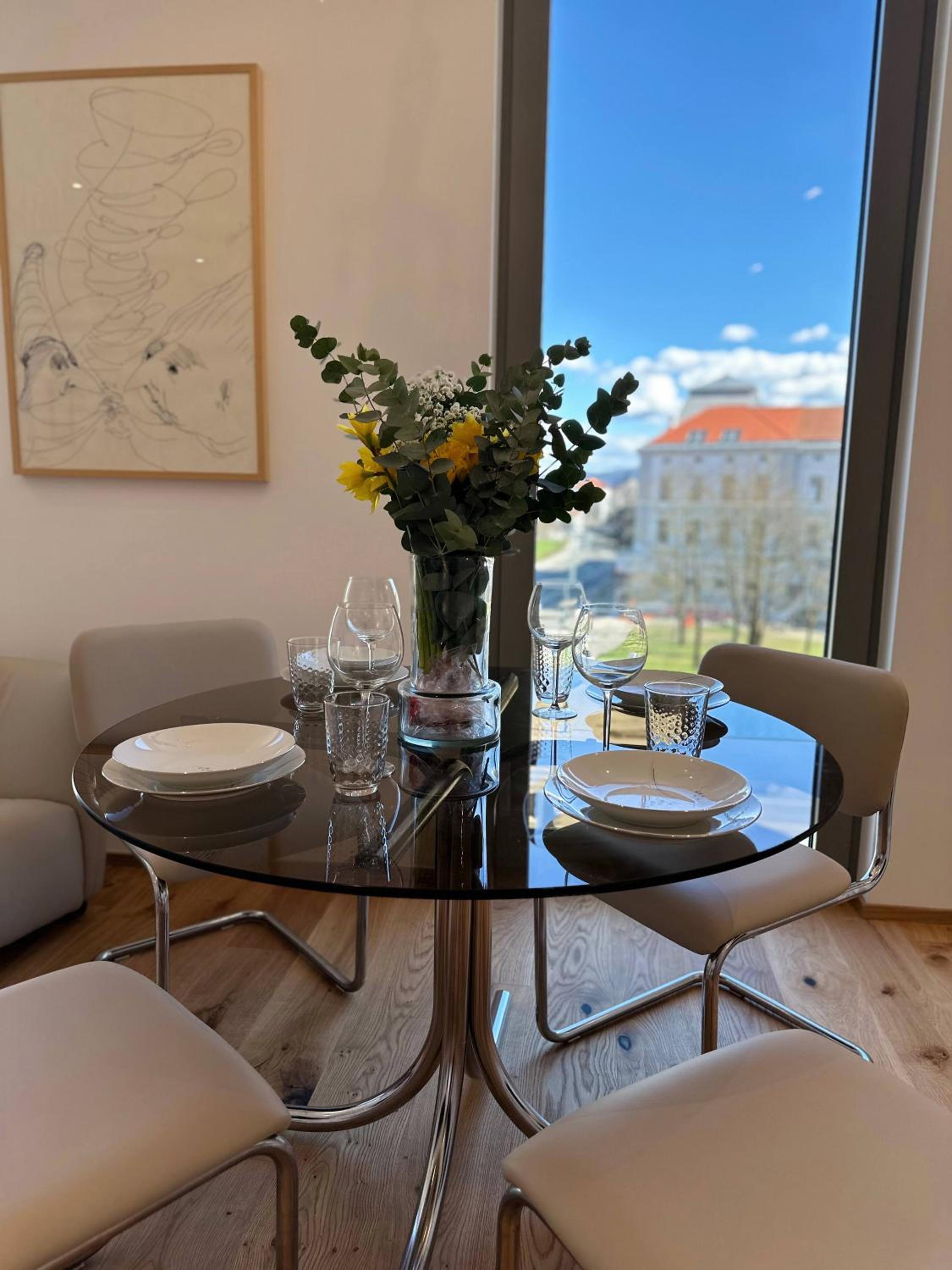 Penthouse Apartment - Garden Residence