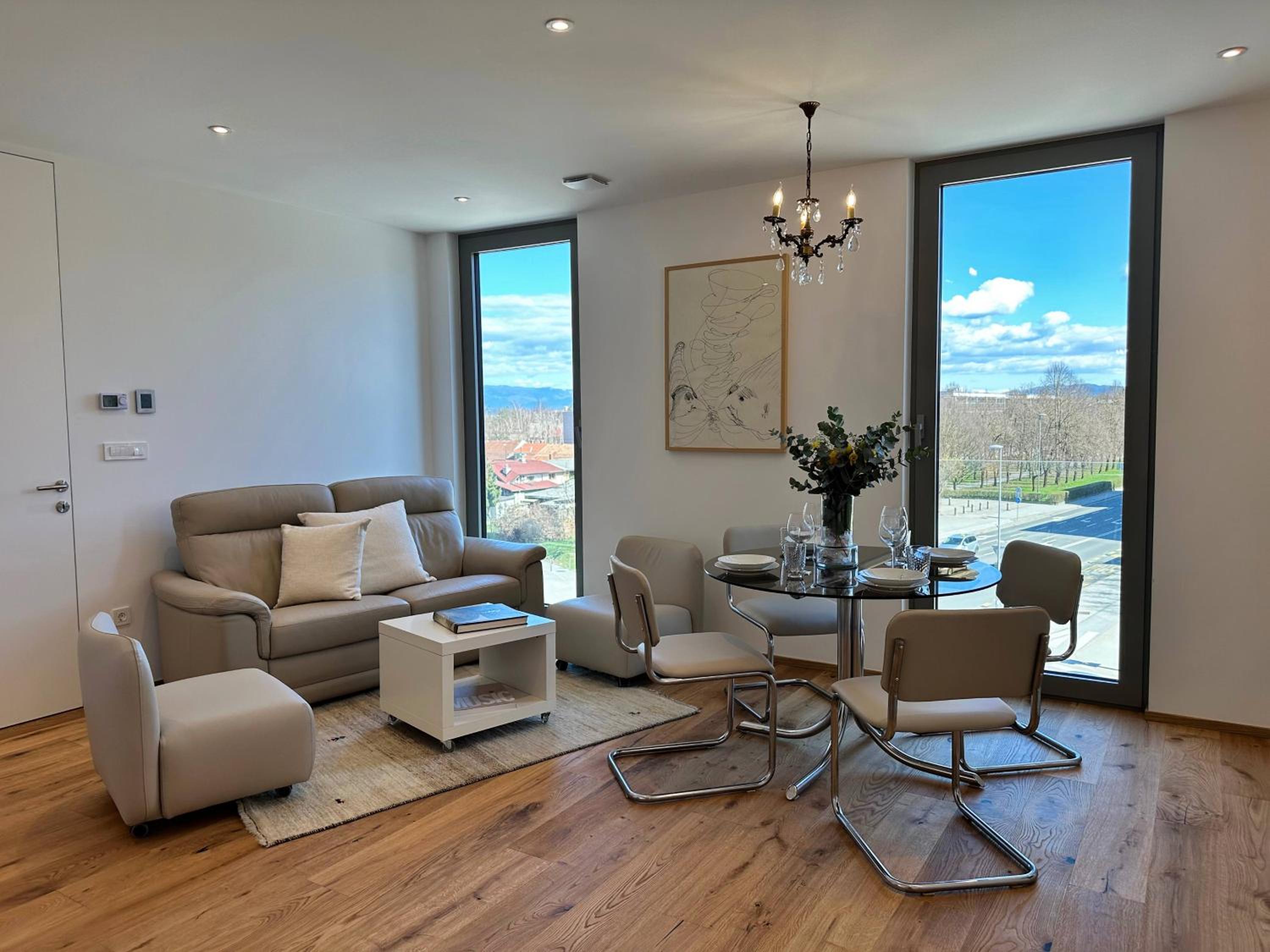 Penthouse Apartment - Garden Residence