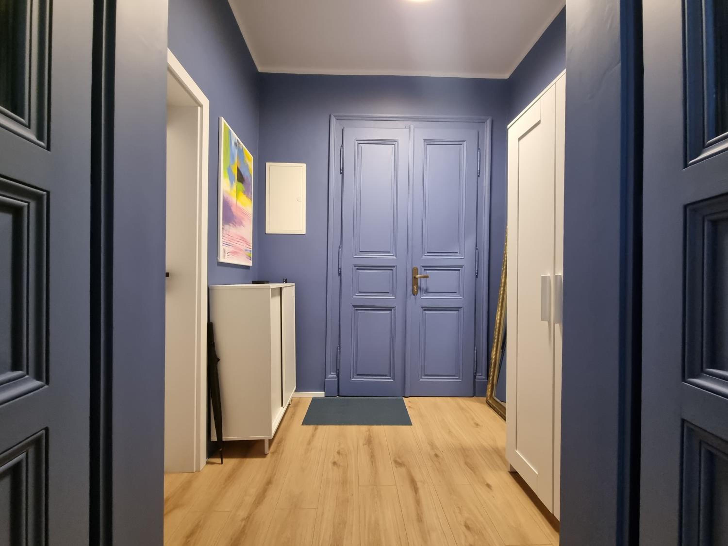 7th Heaven Apartment close to metro and center