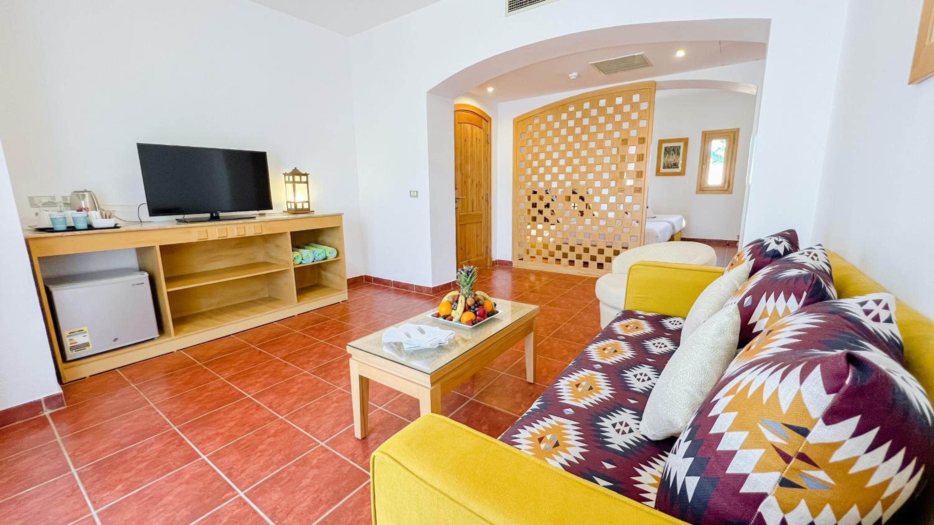 Tamra Beach Resort