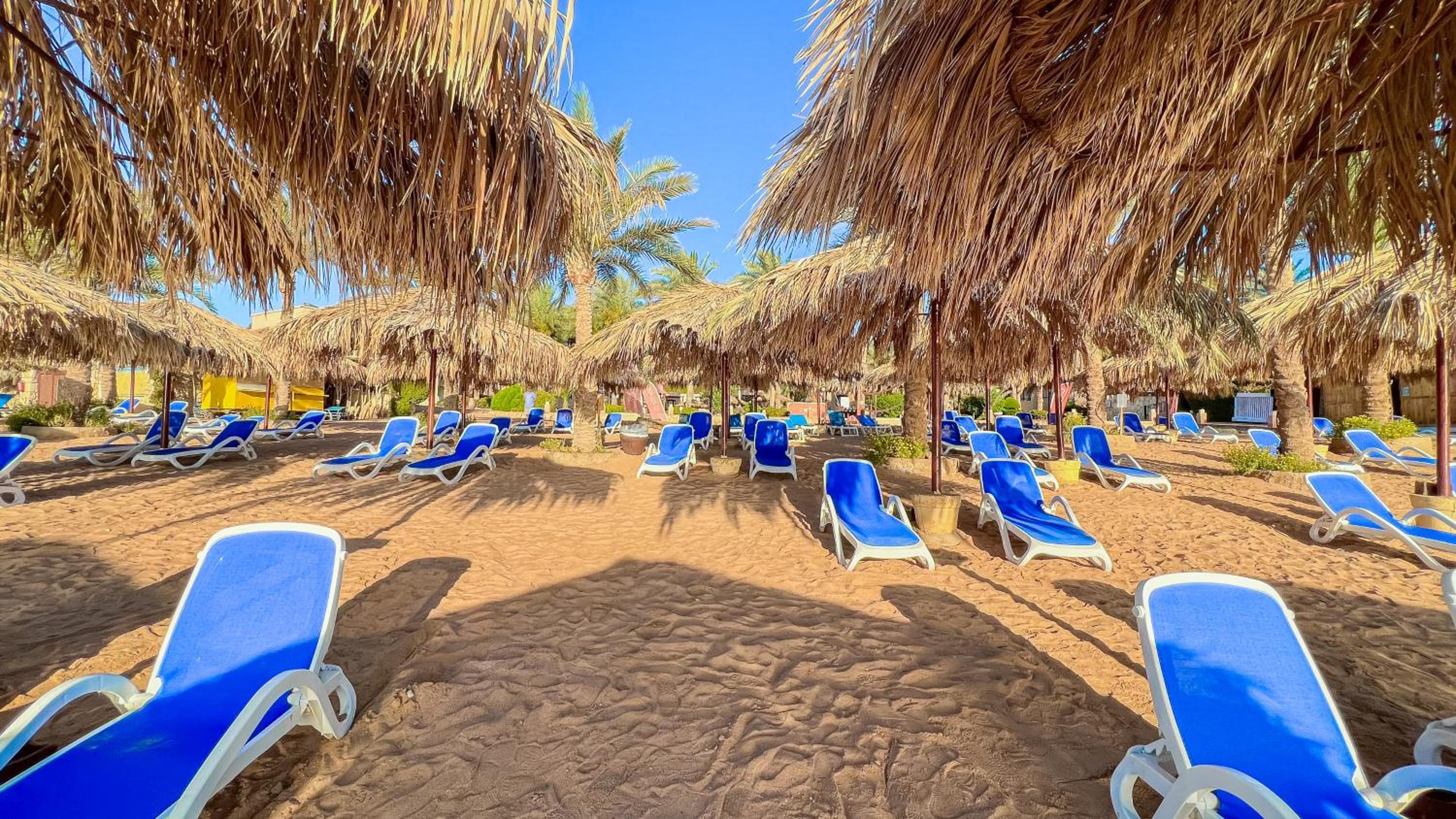 Tamra Beach Resort