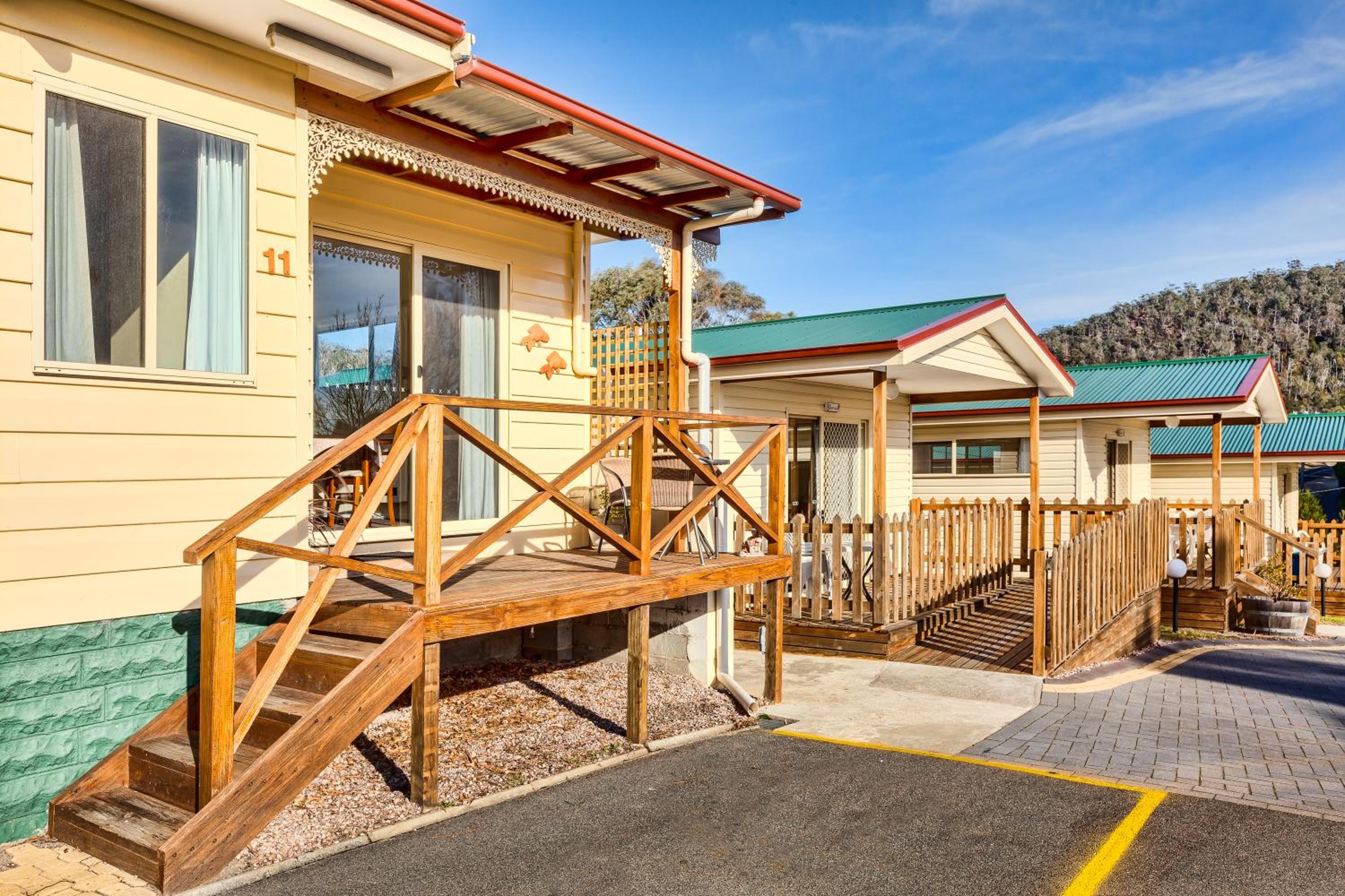 Wintersun Motel