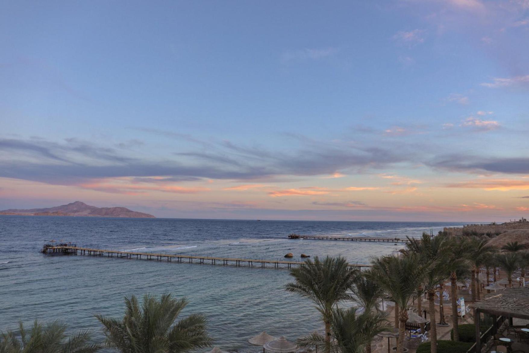 Tamra Beach Resort