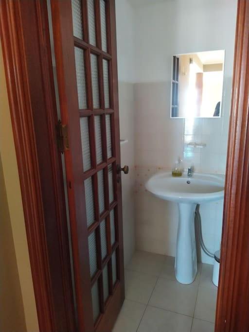 Vivenda com pátio, no coração do Mindelo
