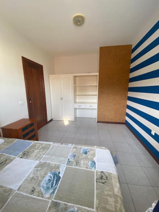 Vivenda com pátio, no coração do Mindelo