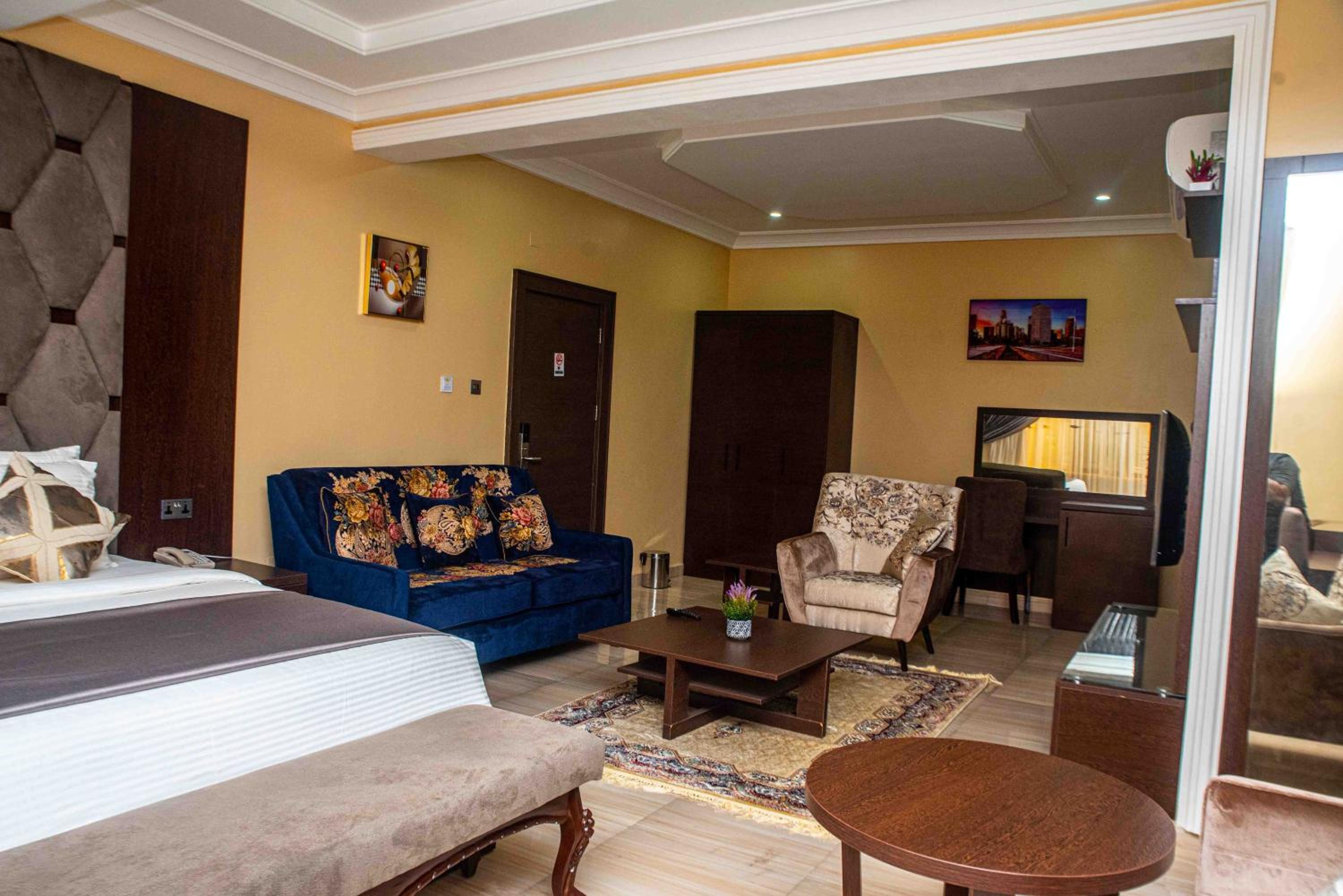 Abuja Vacations - Otk's Apartment - Property Image 7