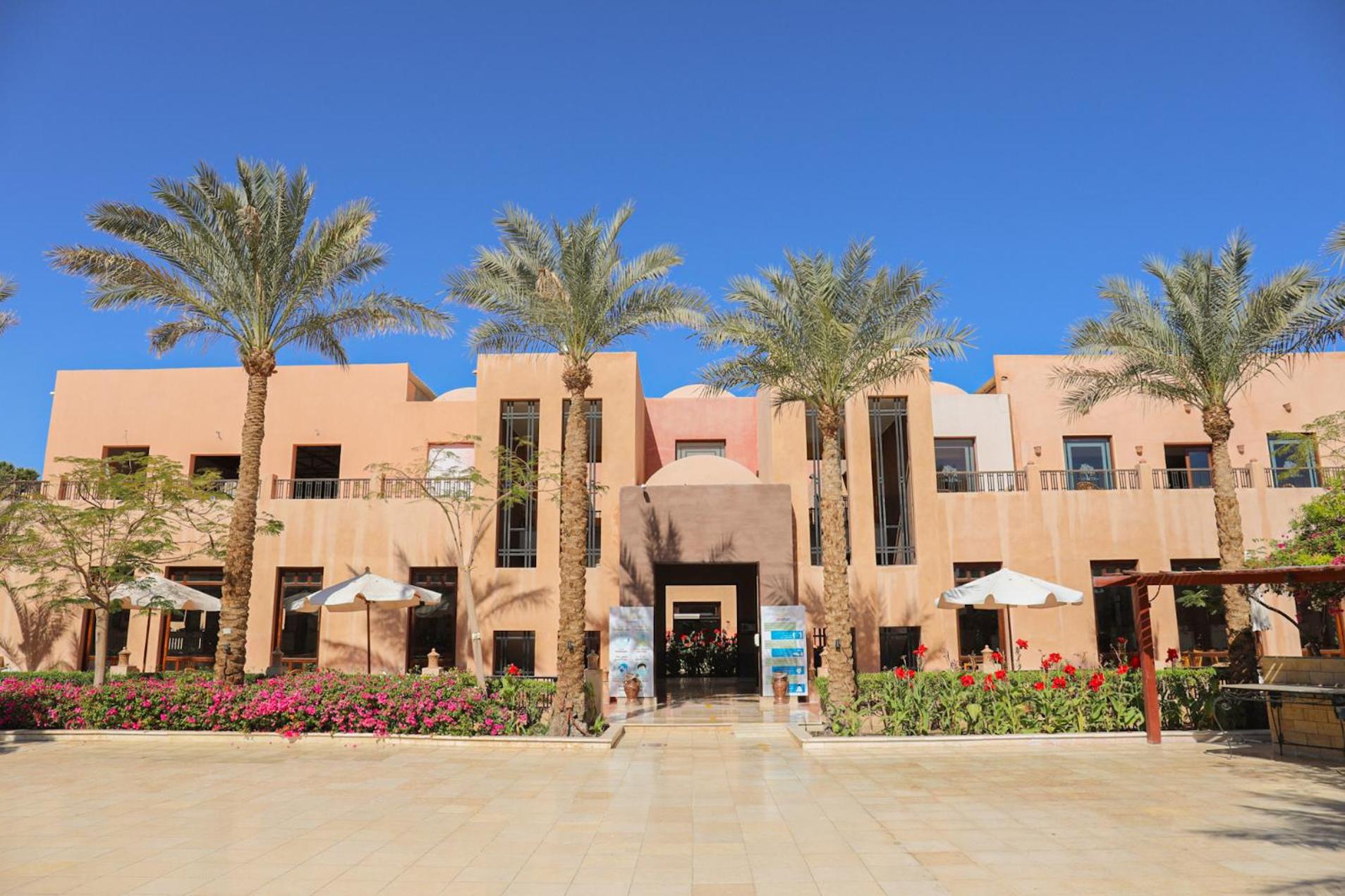 Tamra Beach Resort