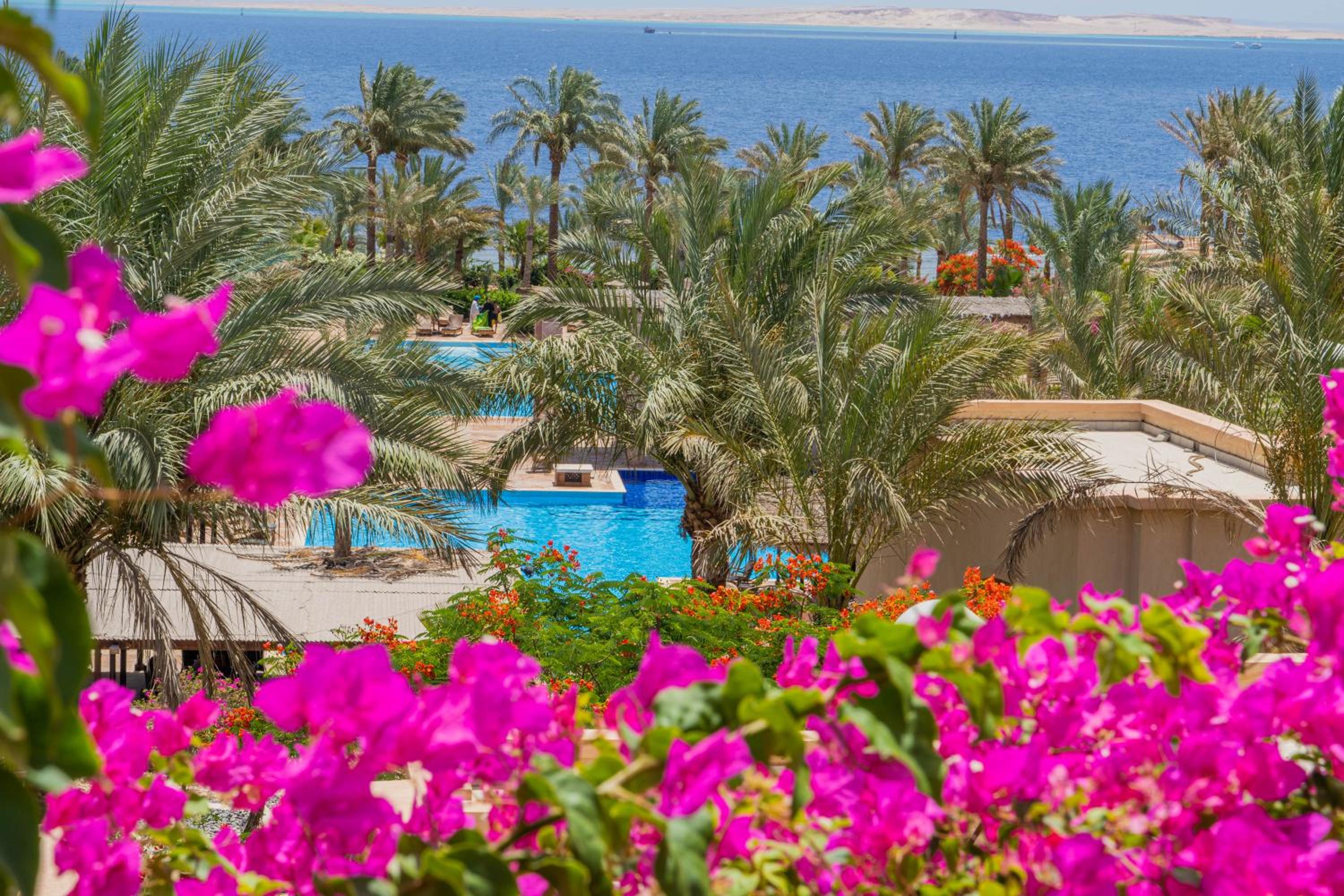 Tamra Beach Resort