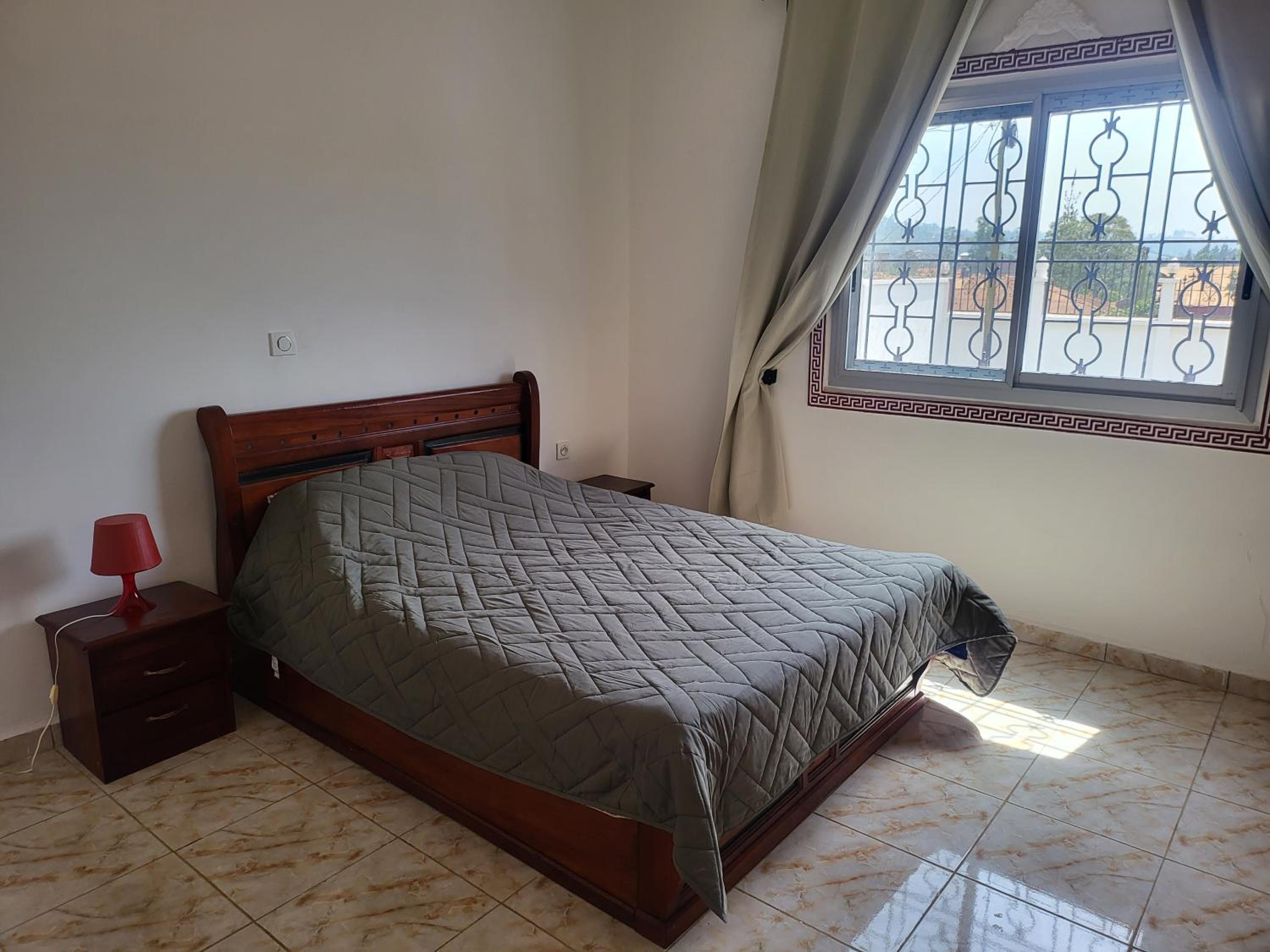 RESIDENCE LA VARENNE, DSCHANG