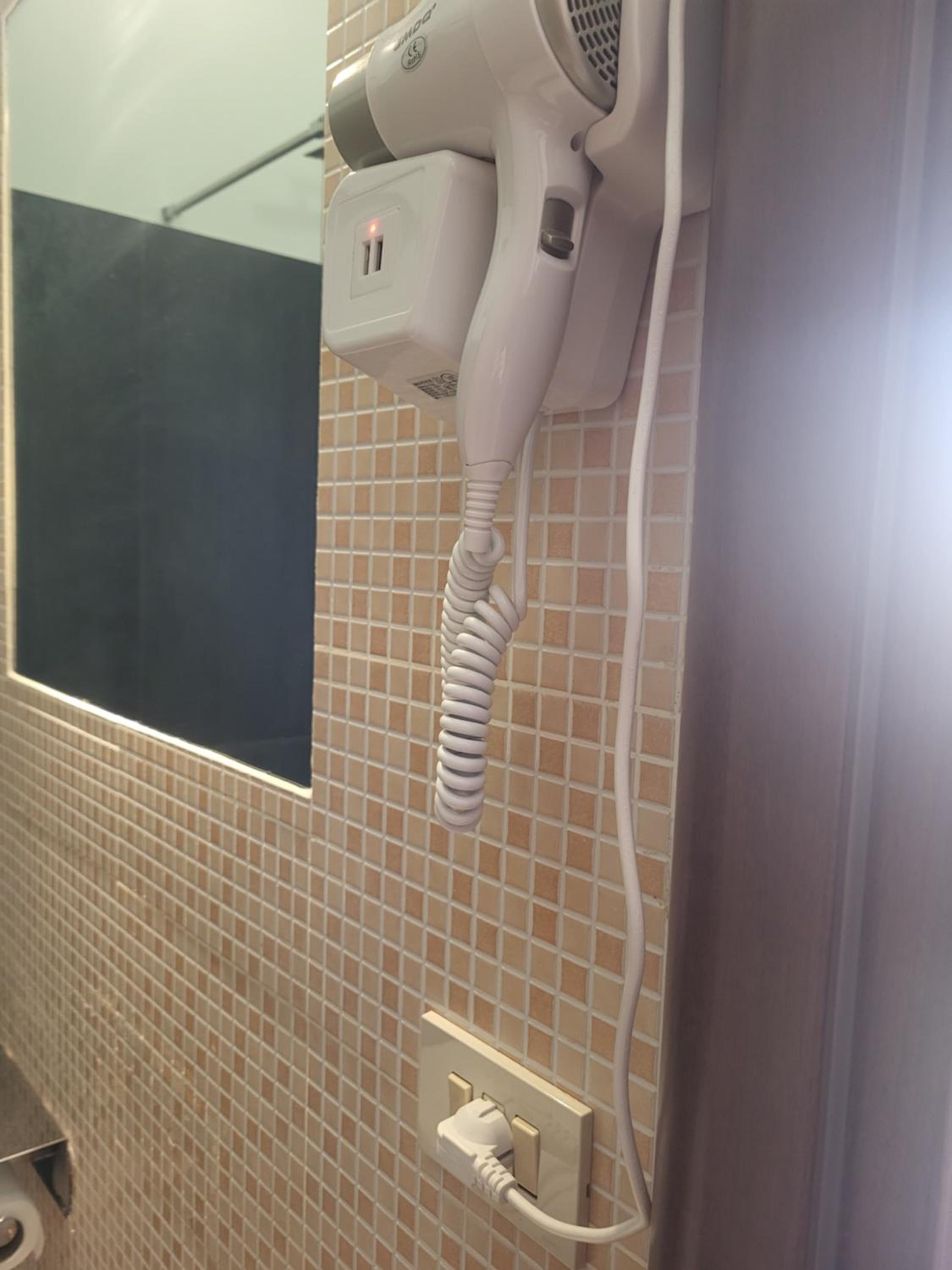 Antadia en Palermo — bathroom