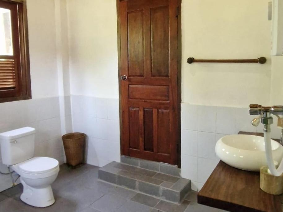 BOLAVEN GARDEN Bungalow and tent - Tad Lo view 4