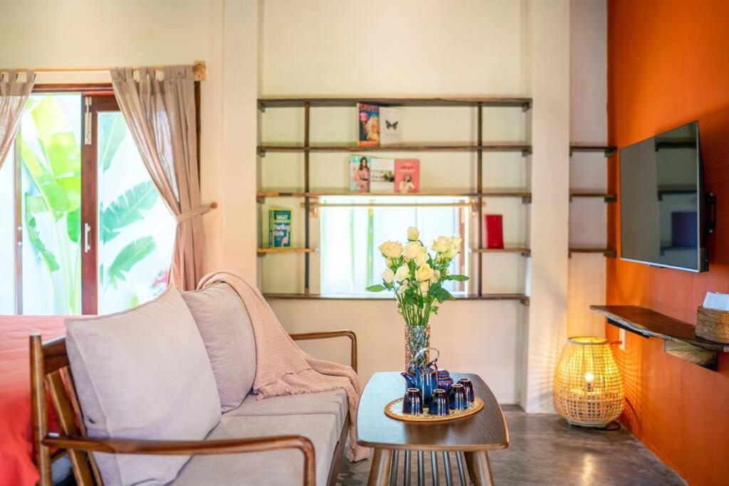 Photo 34