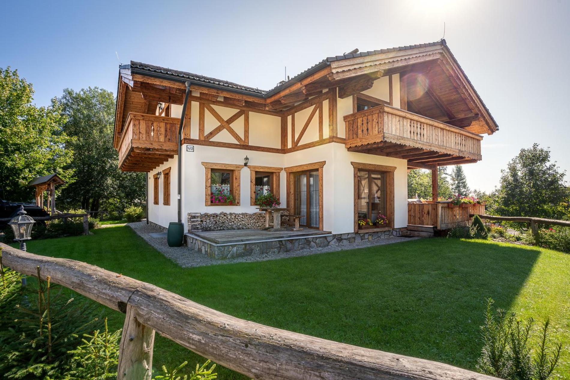 Tatrachalet Lomnica Rent view 2