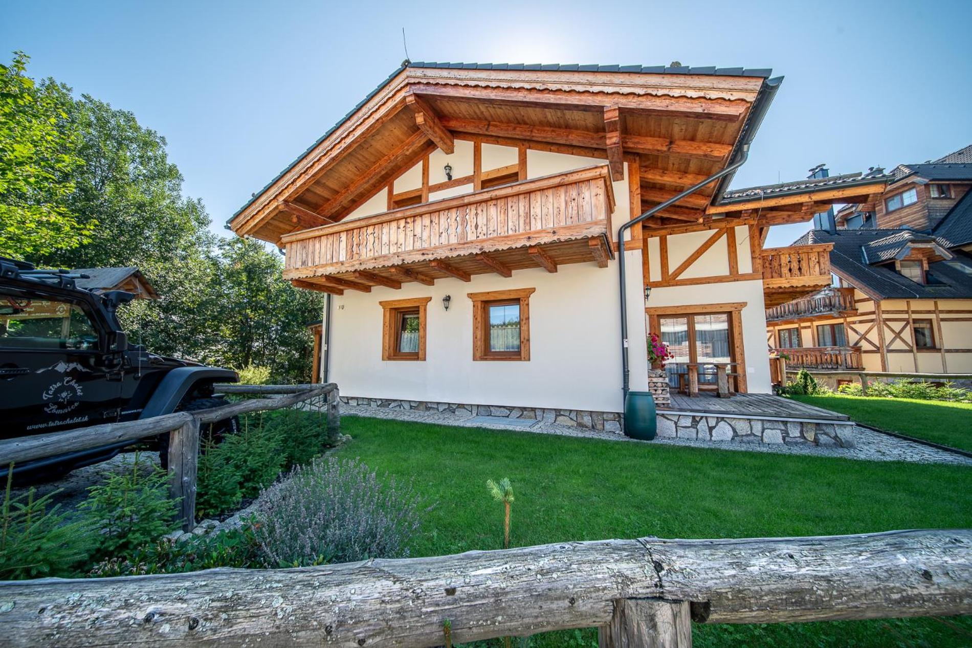 Tatrachalet Lomnica Rent view 4