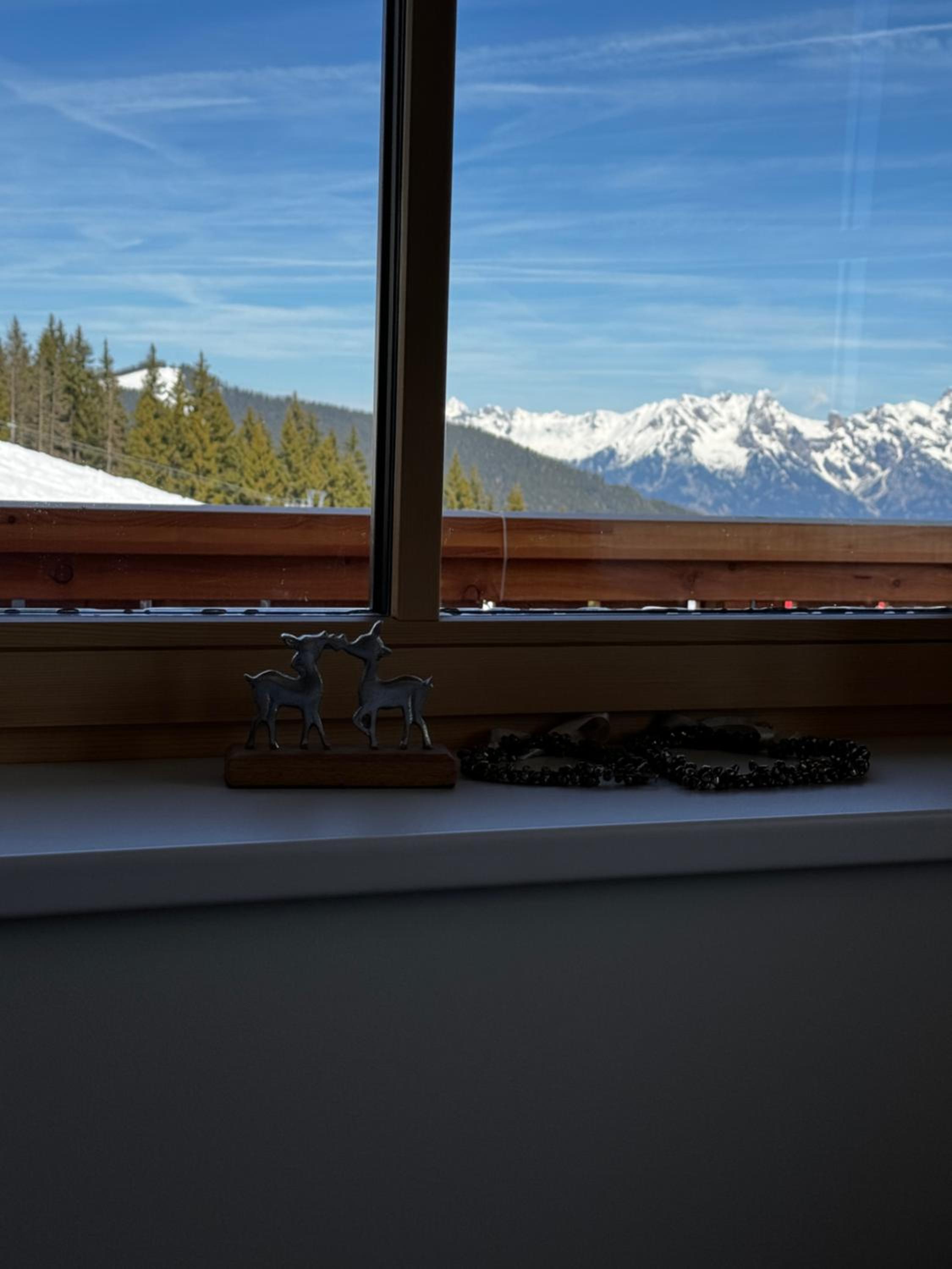 GLOCKNERALM - HIKING- and SKIHOTEL exklusively accessible by cable car