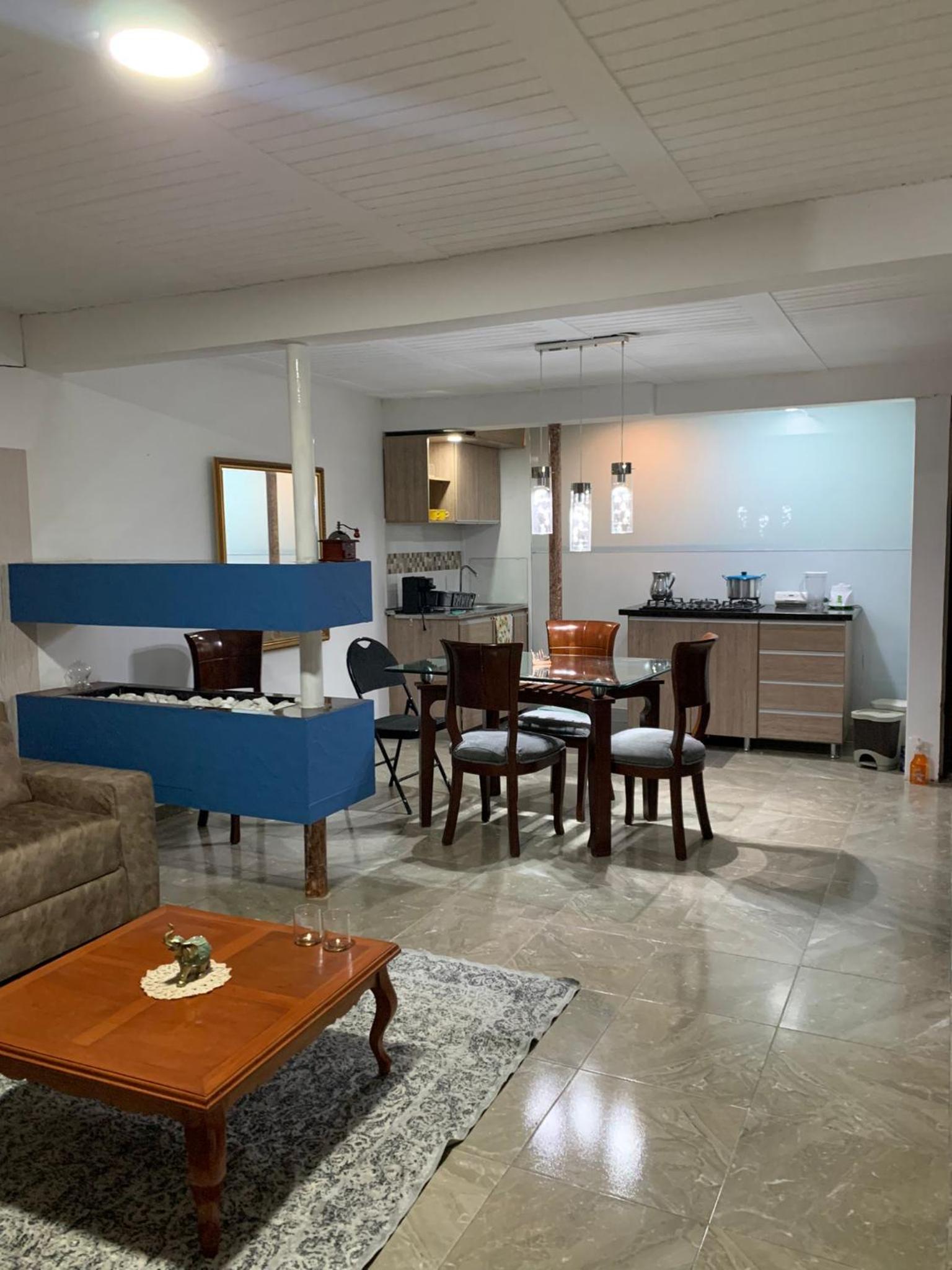 CONFORTABLE APARTAMENTO