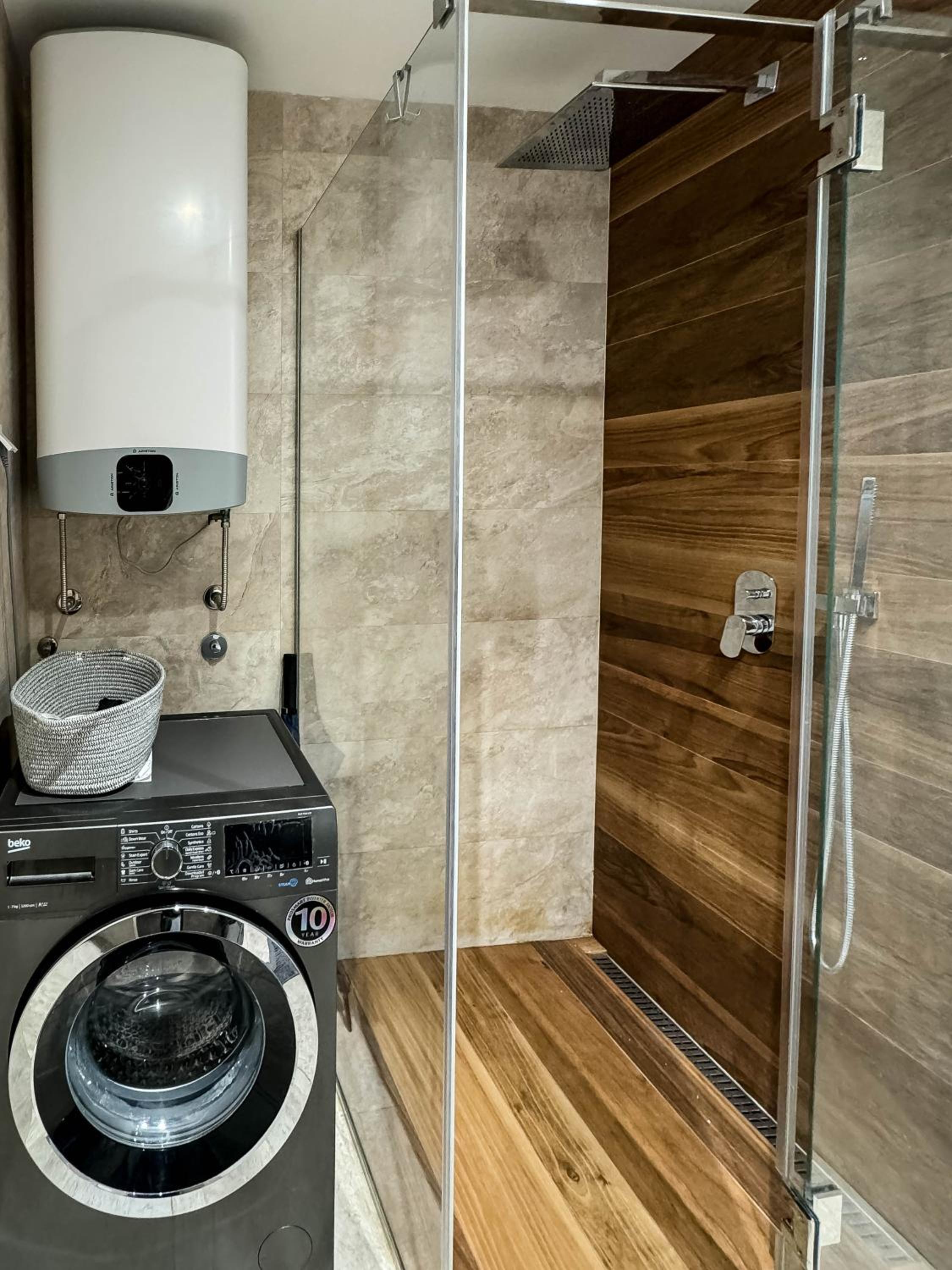 Sakura Park Luxury Apartments