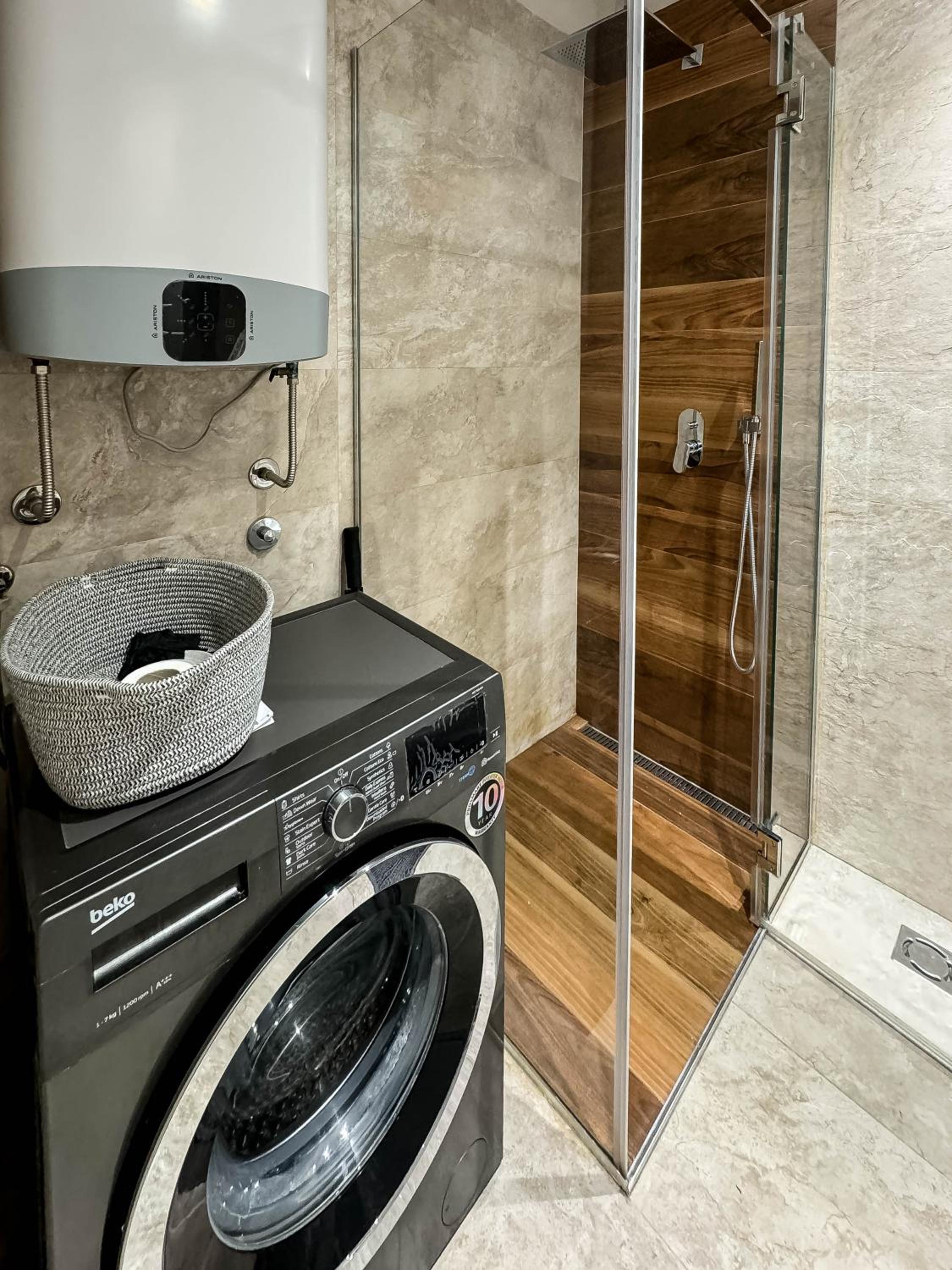Sakura Park Luxury Apartments