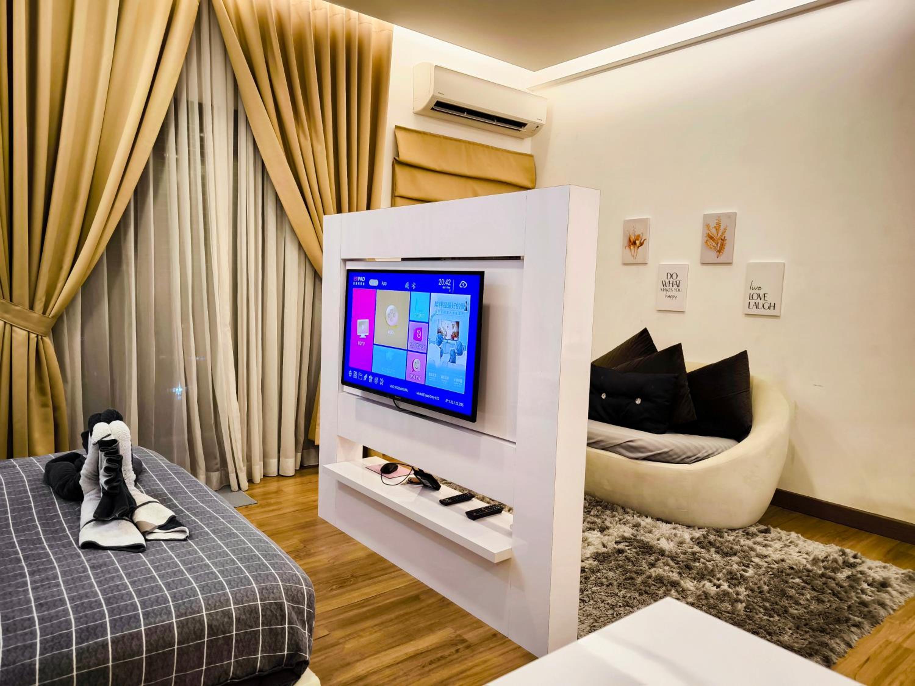 Eshue Designer Suites @ Simfoni Towers