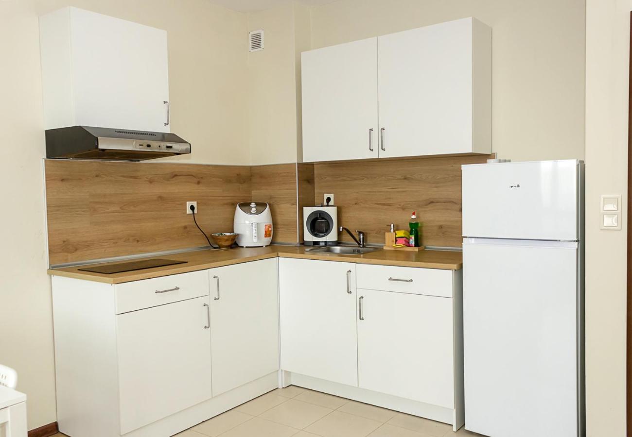 Cozy 1BD Flat in Golden Sands with All You Need