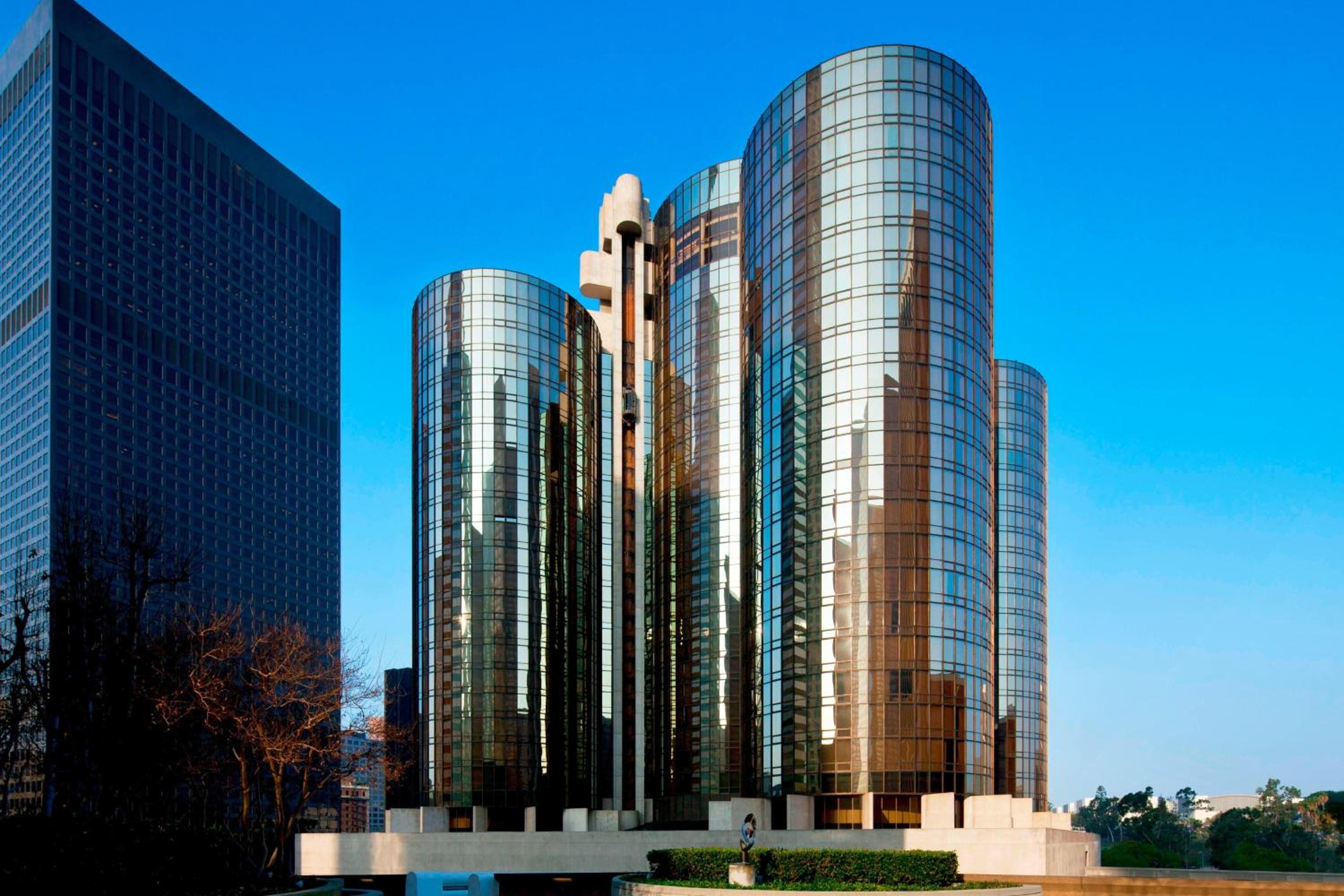 The Westin Bonaventure Hotel & Suites, Los Angeles 2