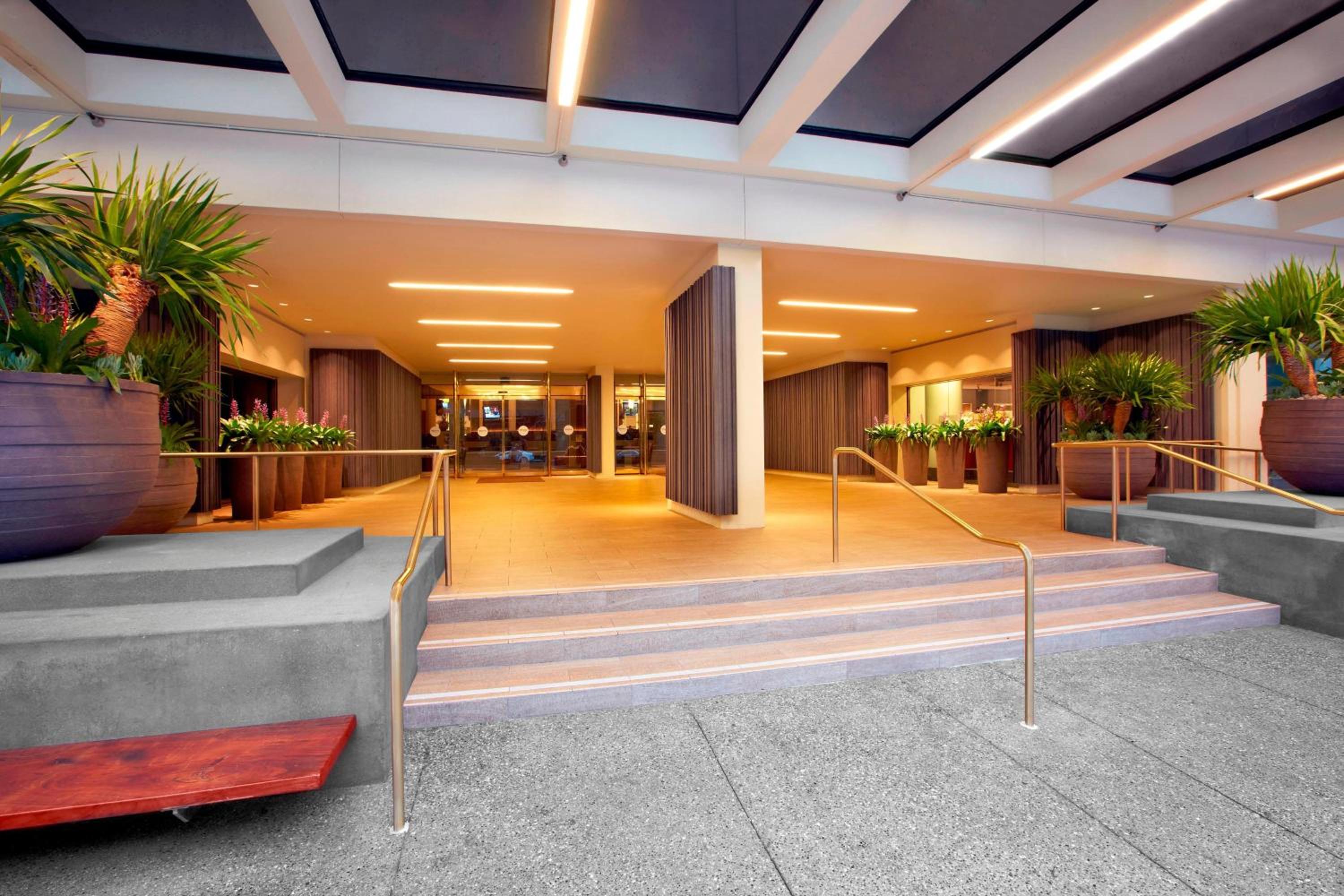 The Westin Bonaventure Hotel & Suites, Los Angeles 3