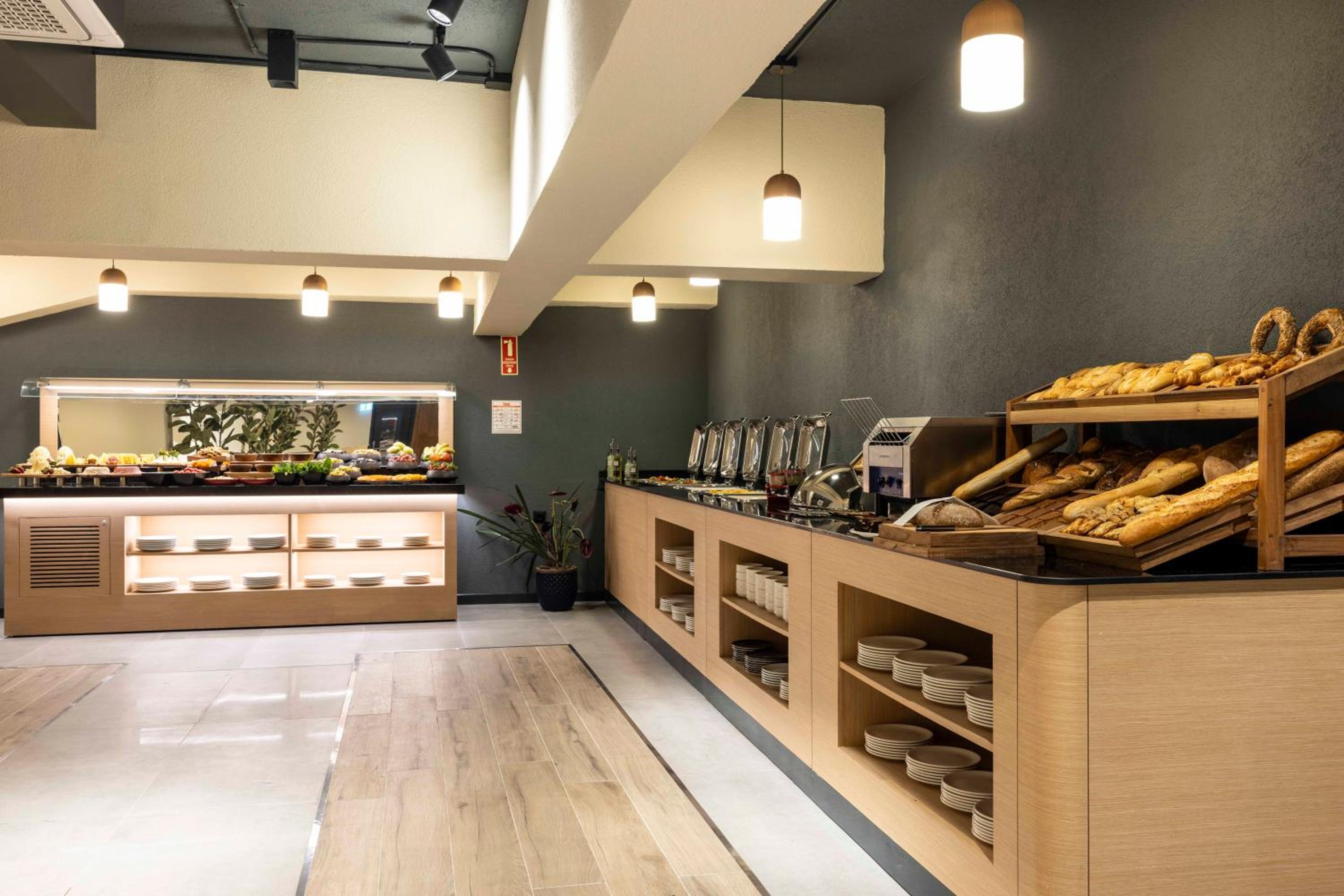 ibis Istanbul Sisli - Image 49