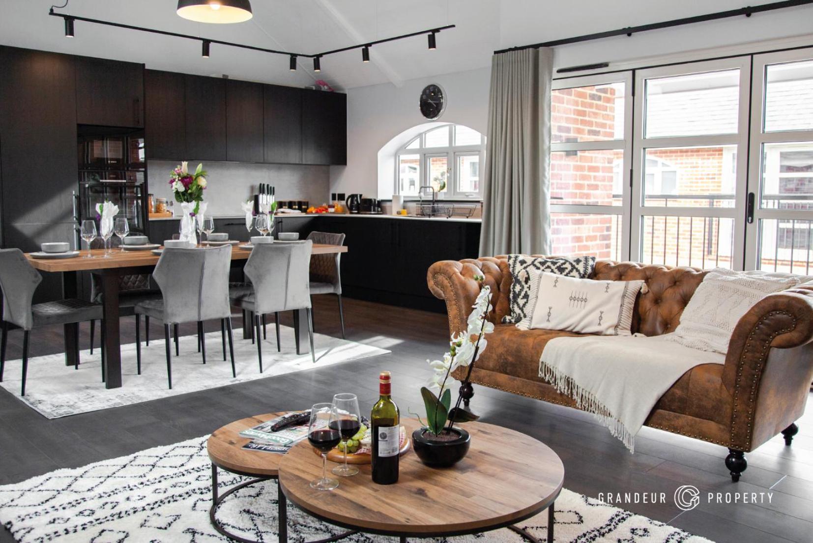 Keepers Cottage by Grandeur Property view 3