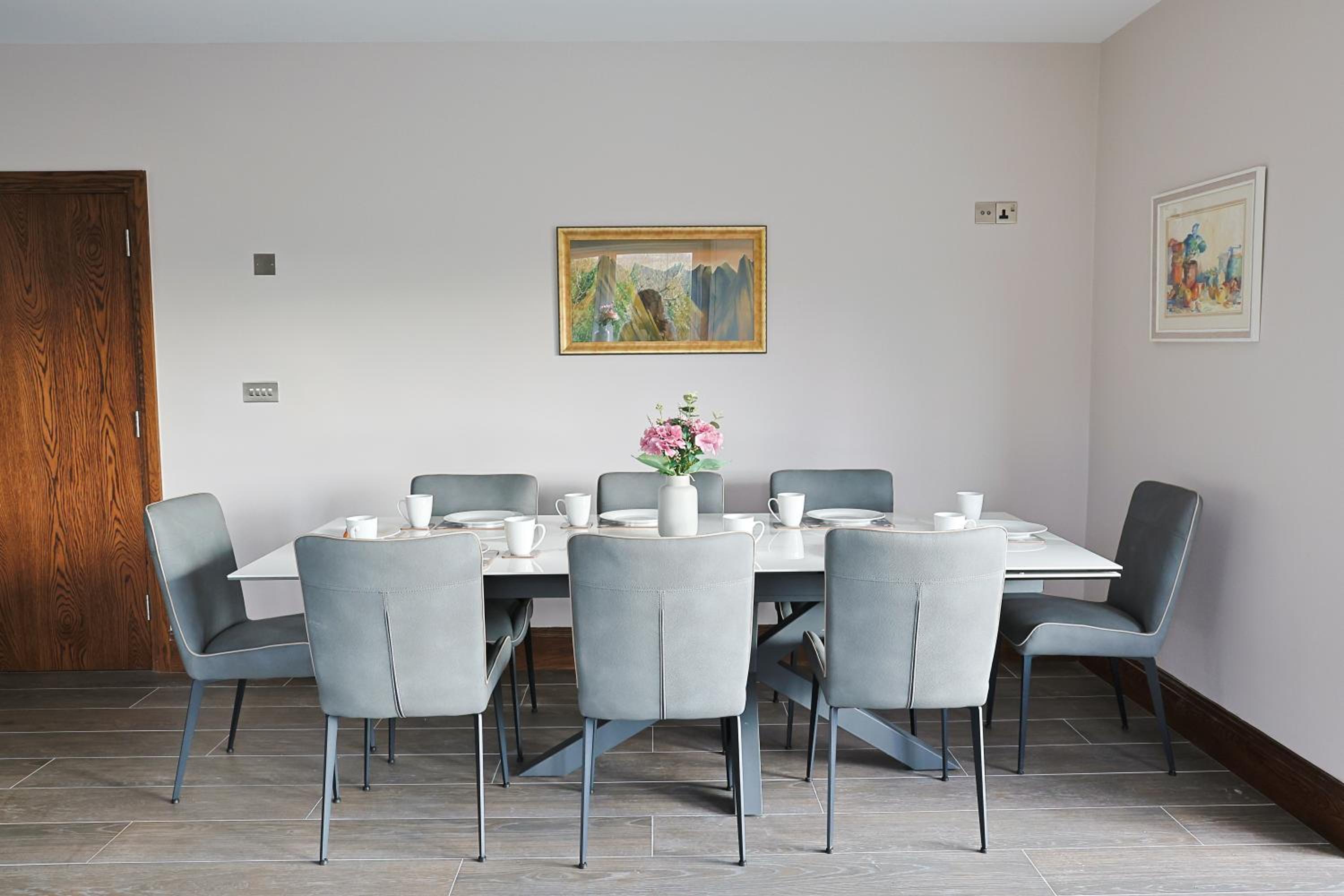 Letterkenny Vacations - Up Yonder House - 6 Bedroom Family Guesthouse - Property Image 5