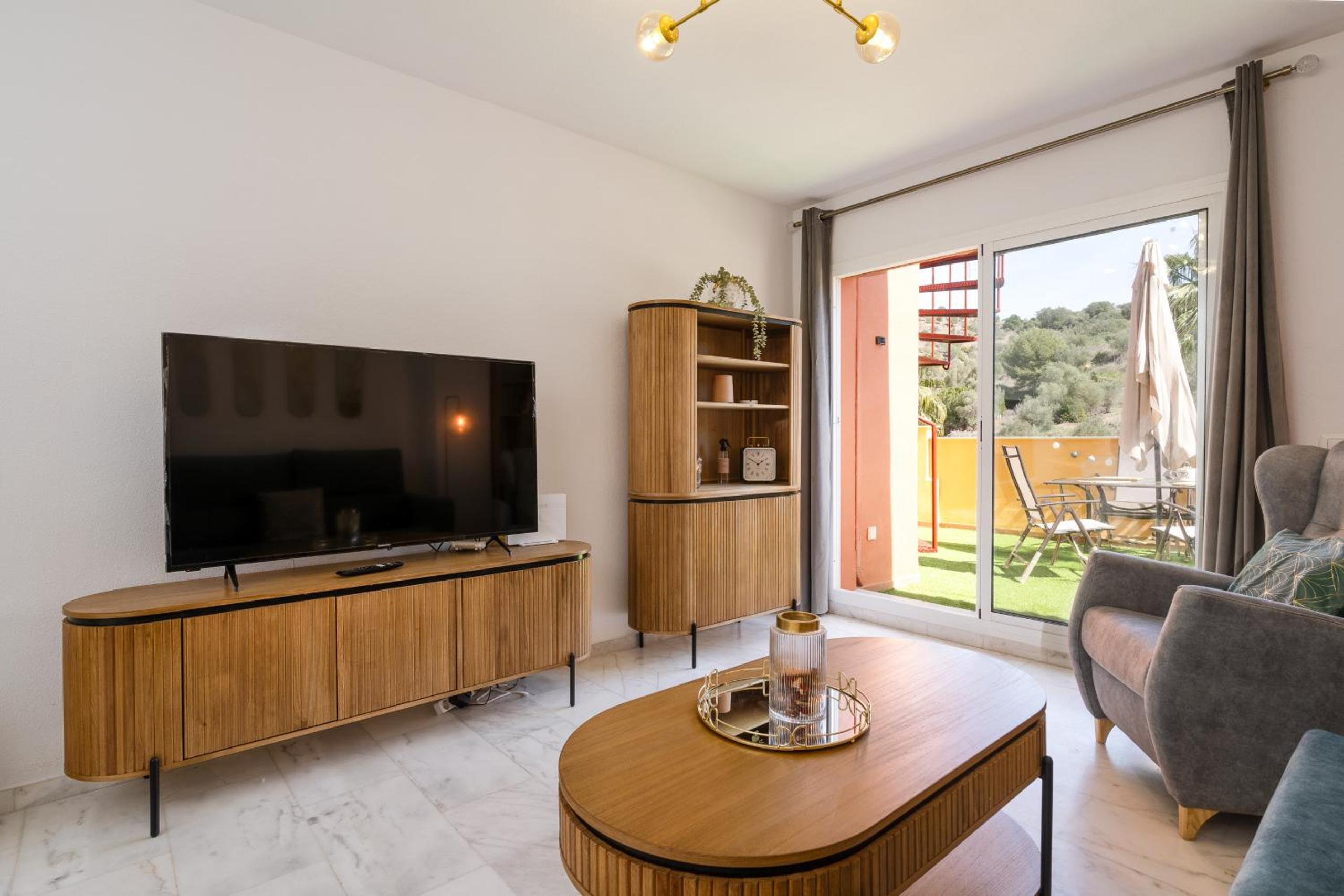 Marbella Vacations - Penthouse Reserva de Marbella 6-31 - Property Image 2