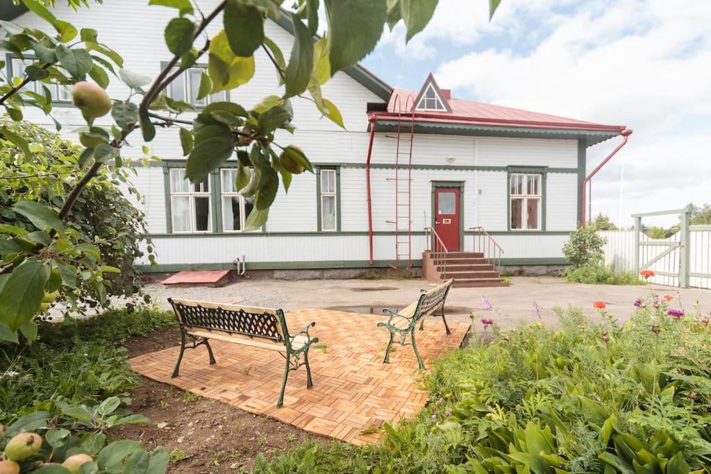 Majoitus Wanhapankki, huoneisto B1