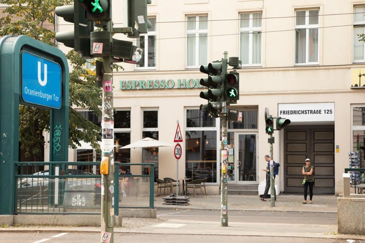 Homely Berlin - Spacious Flat Quiet, Friedrichstraße, River