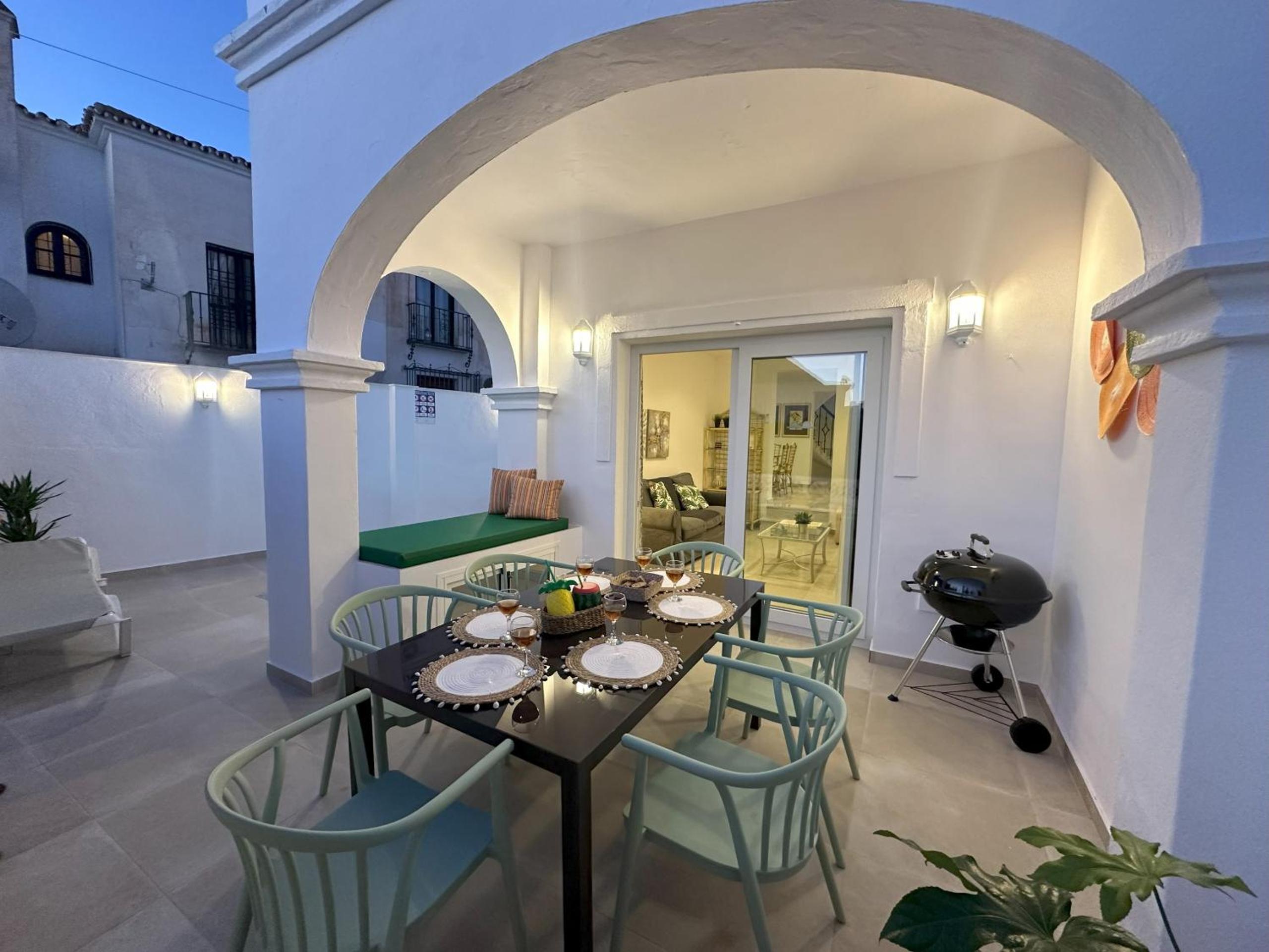 Nerja Paradise Rentals - Villa Coral view 3