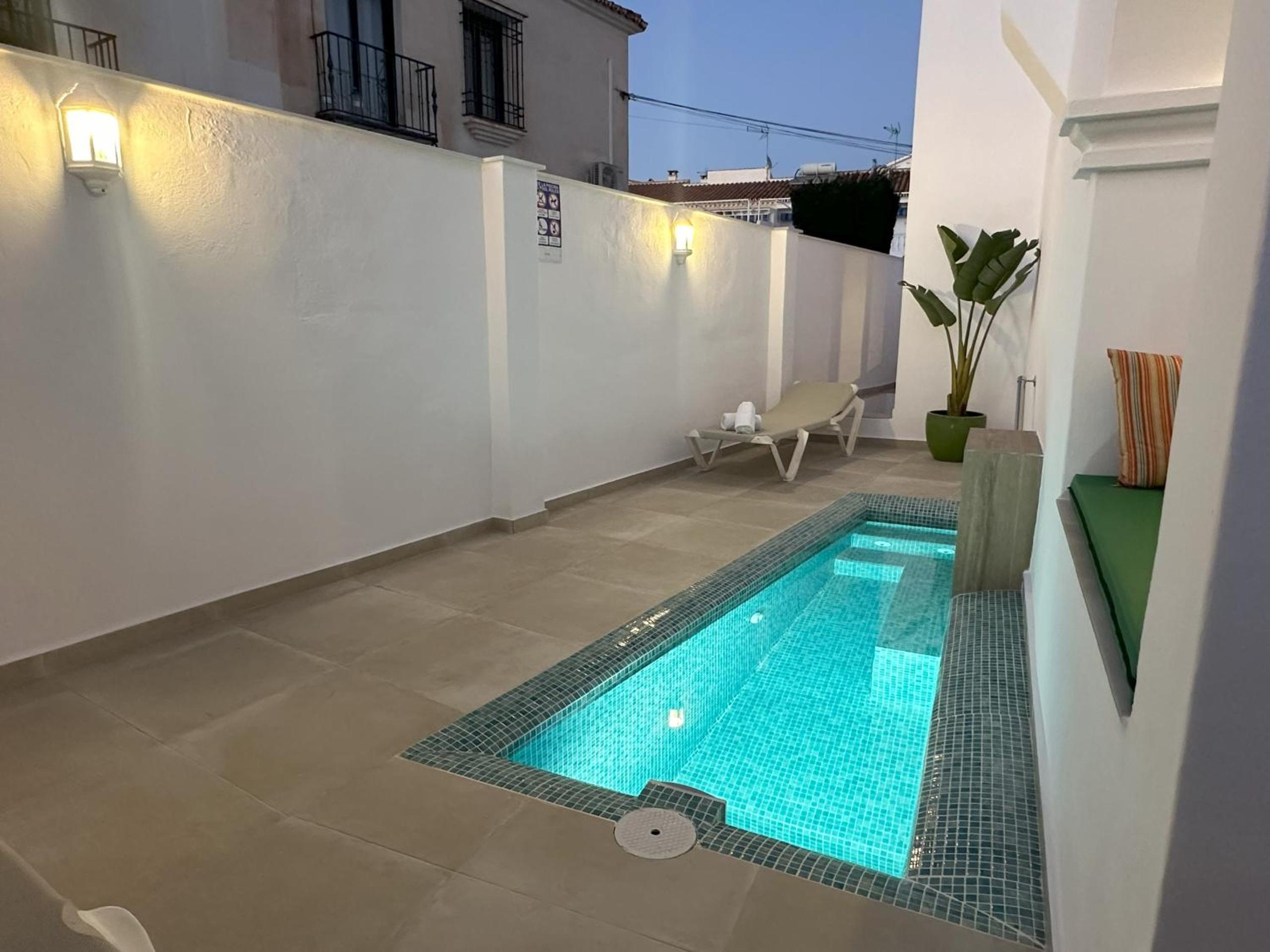 Nerja Paradise Rentals - Villa Coral view 4
