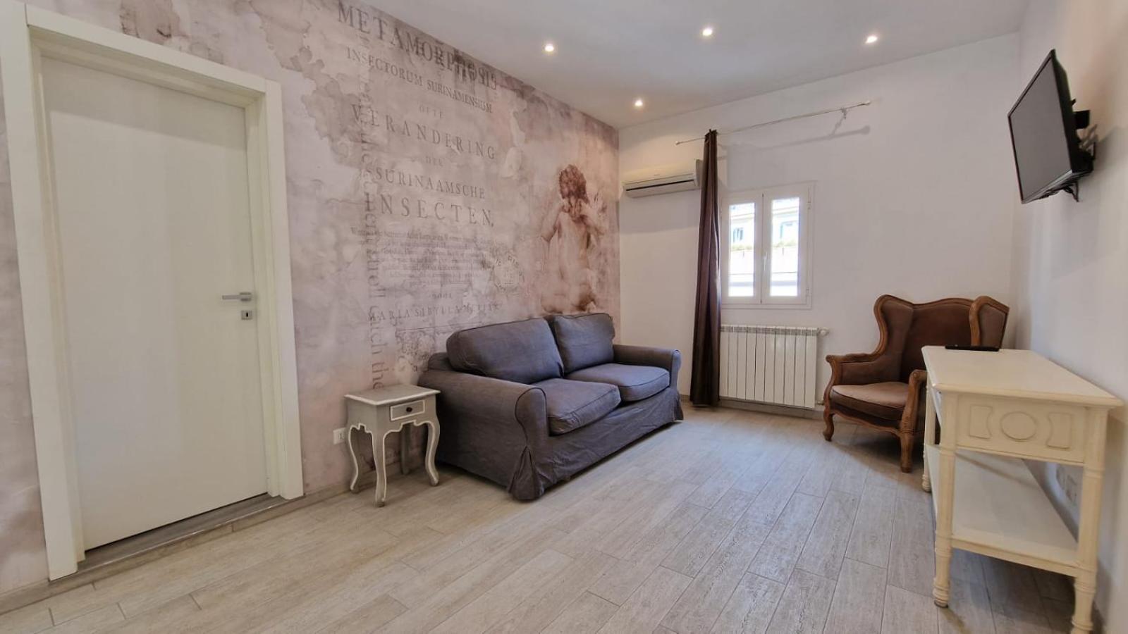 Major 93 Guesthouse