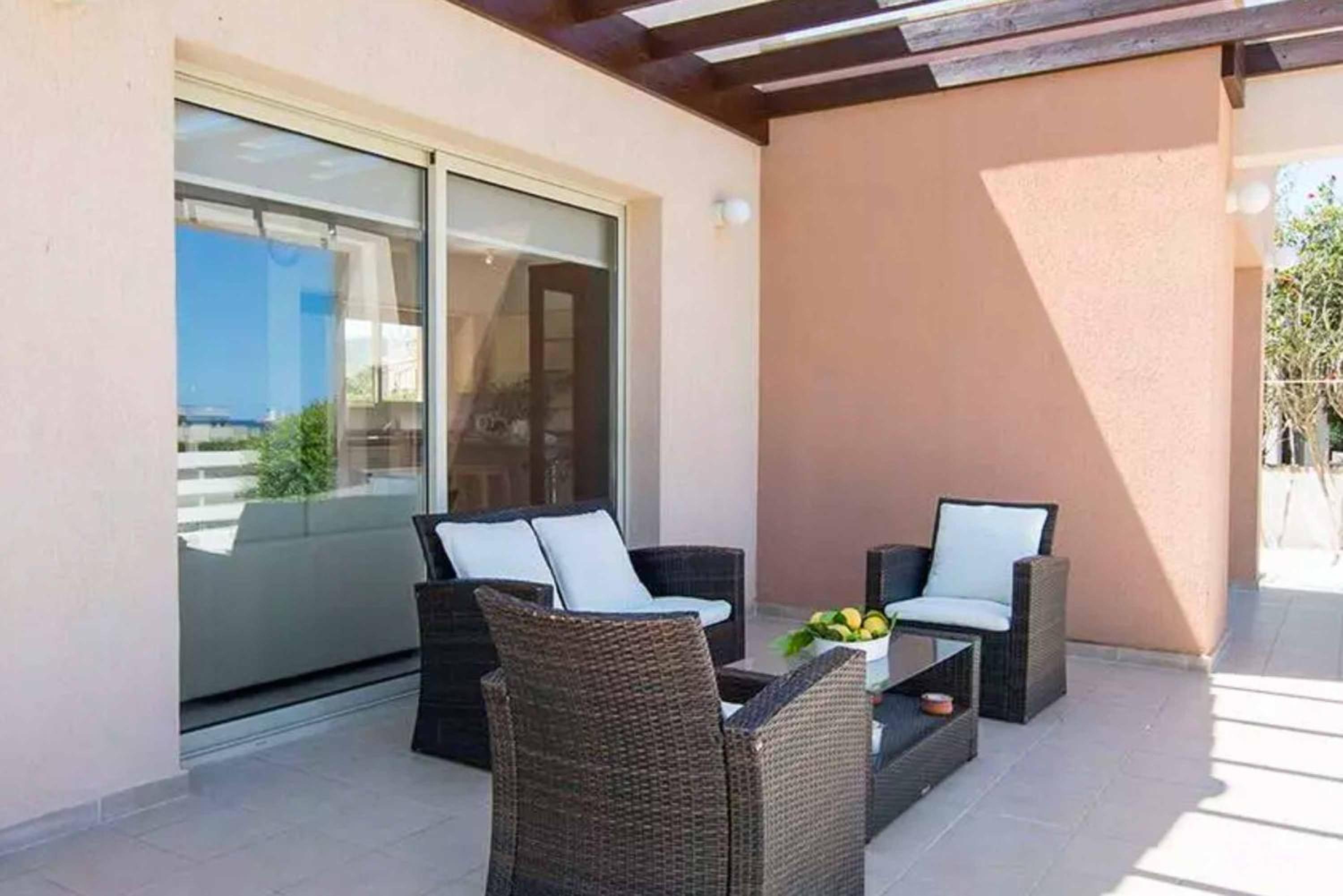 Sea Breeze Hideaway