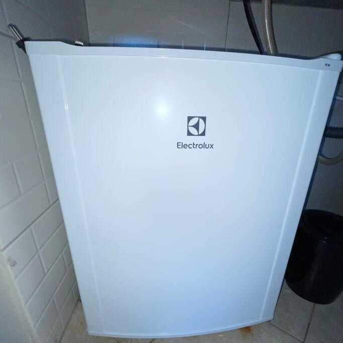 Flat confortável 3 pessoas c/ Piscina próx axé moi