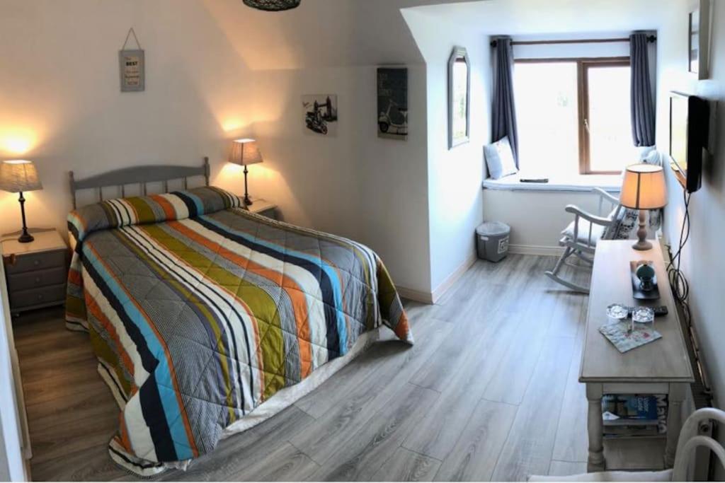 Keadyville House Self-catering
