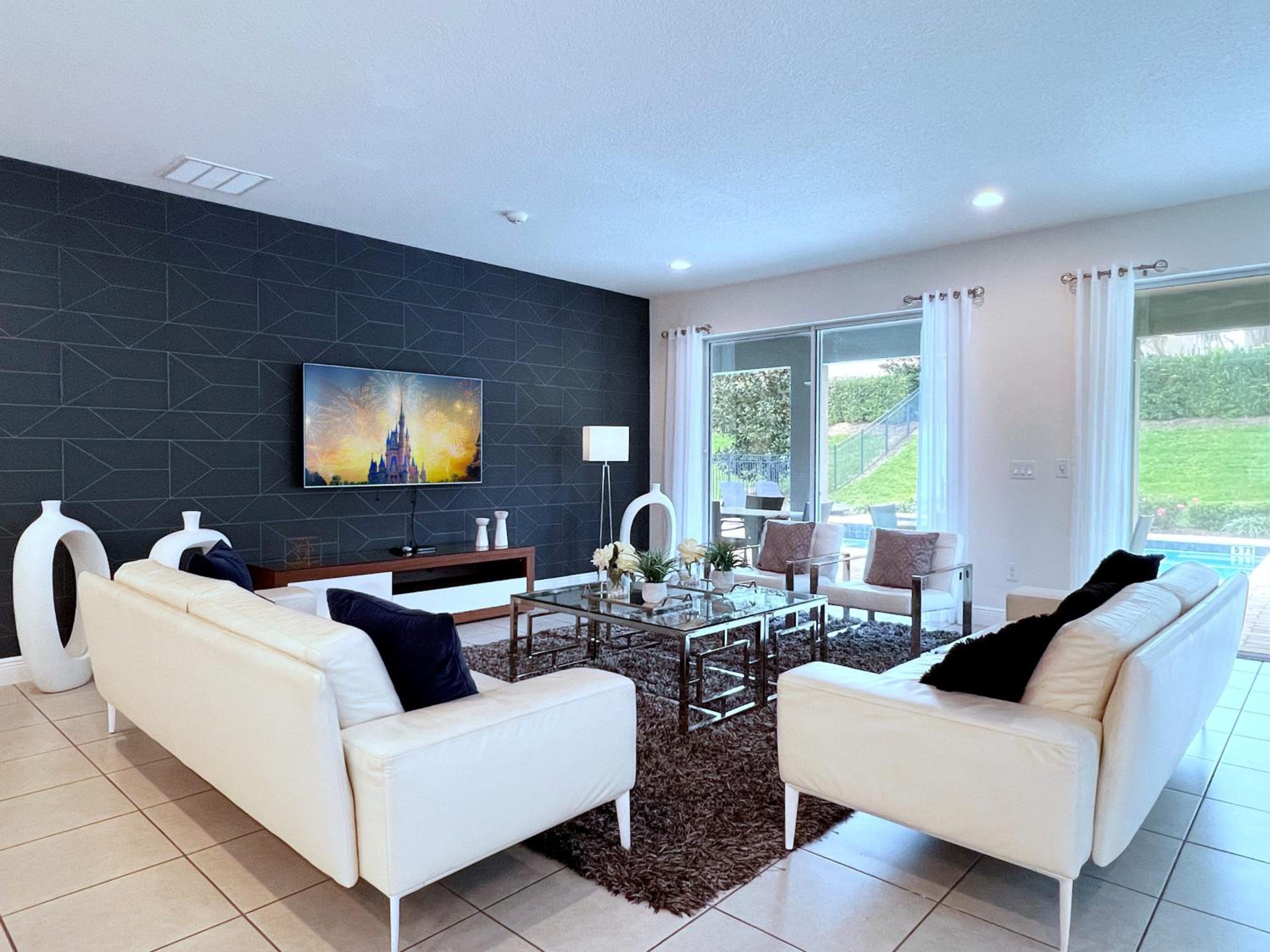 Gorgeous 9 Bed Pool Home with Game Room-7504MA