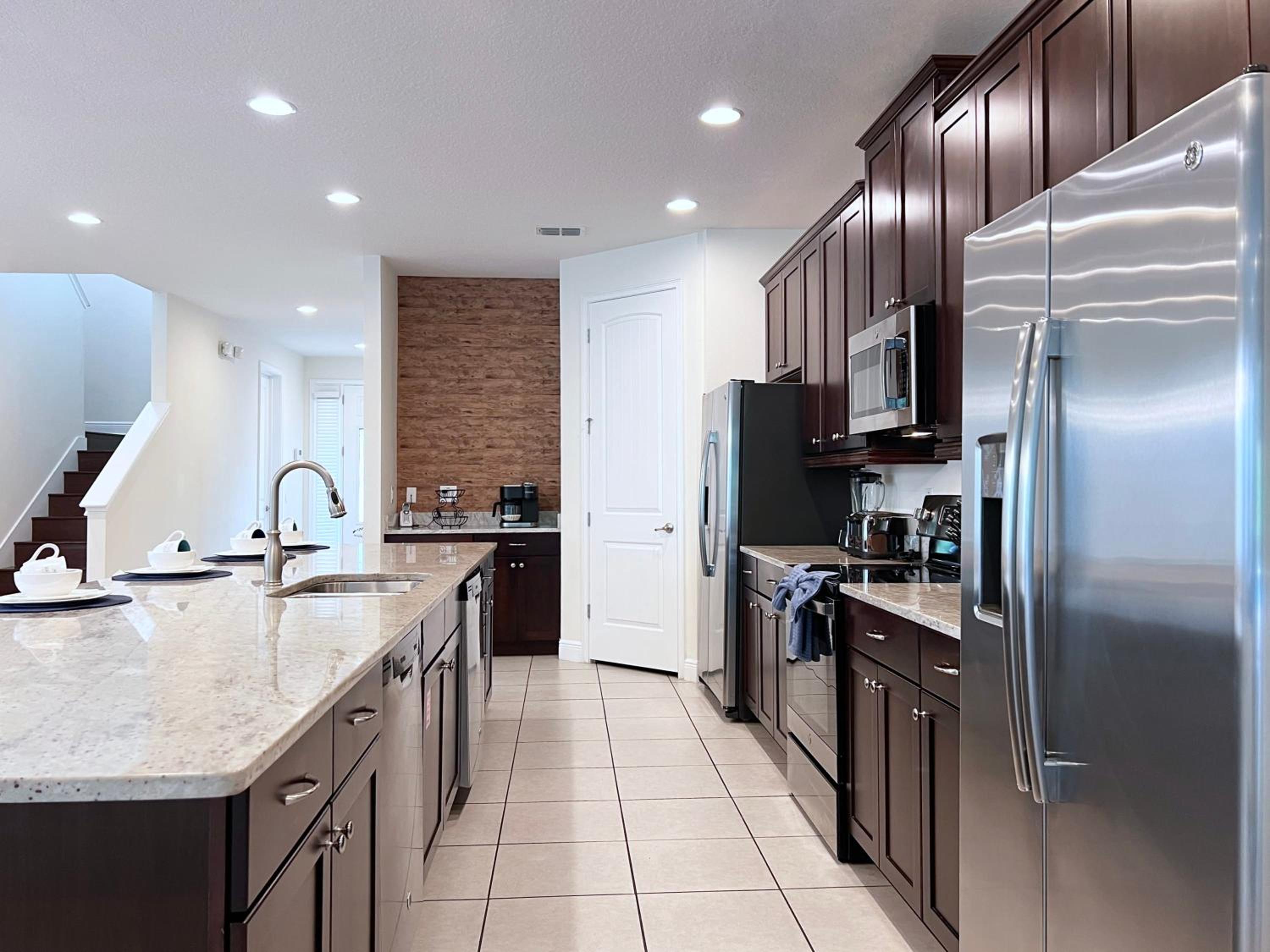 Gorgeous 9 Bed Pool Home with Game Room-7504MA
