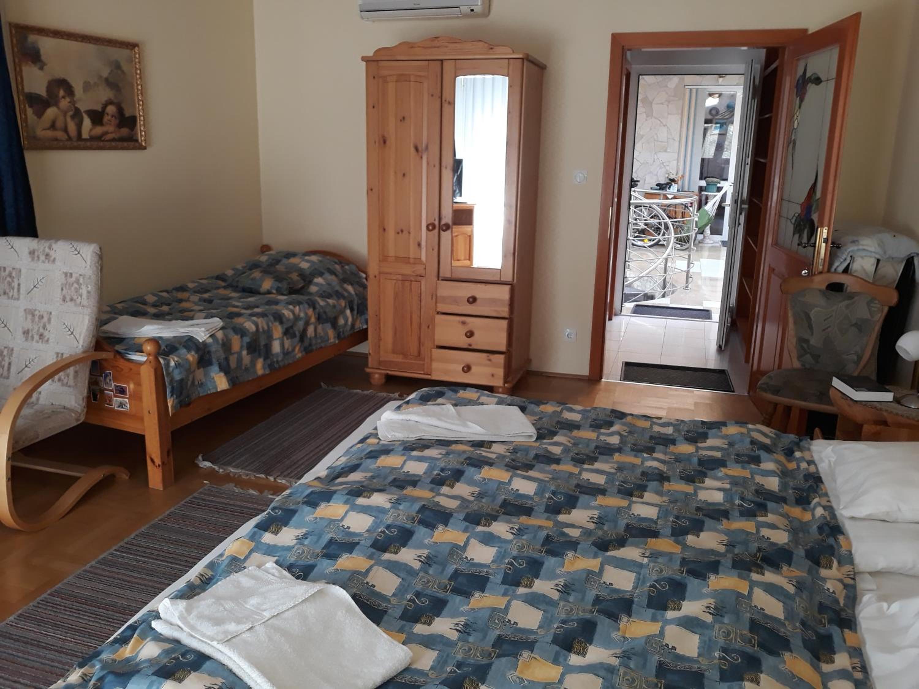 Kenézy Lux Apartman Vendégház