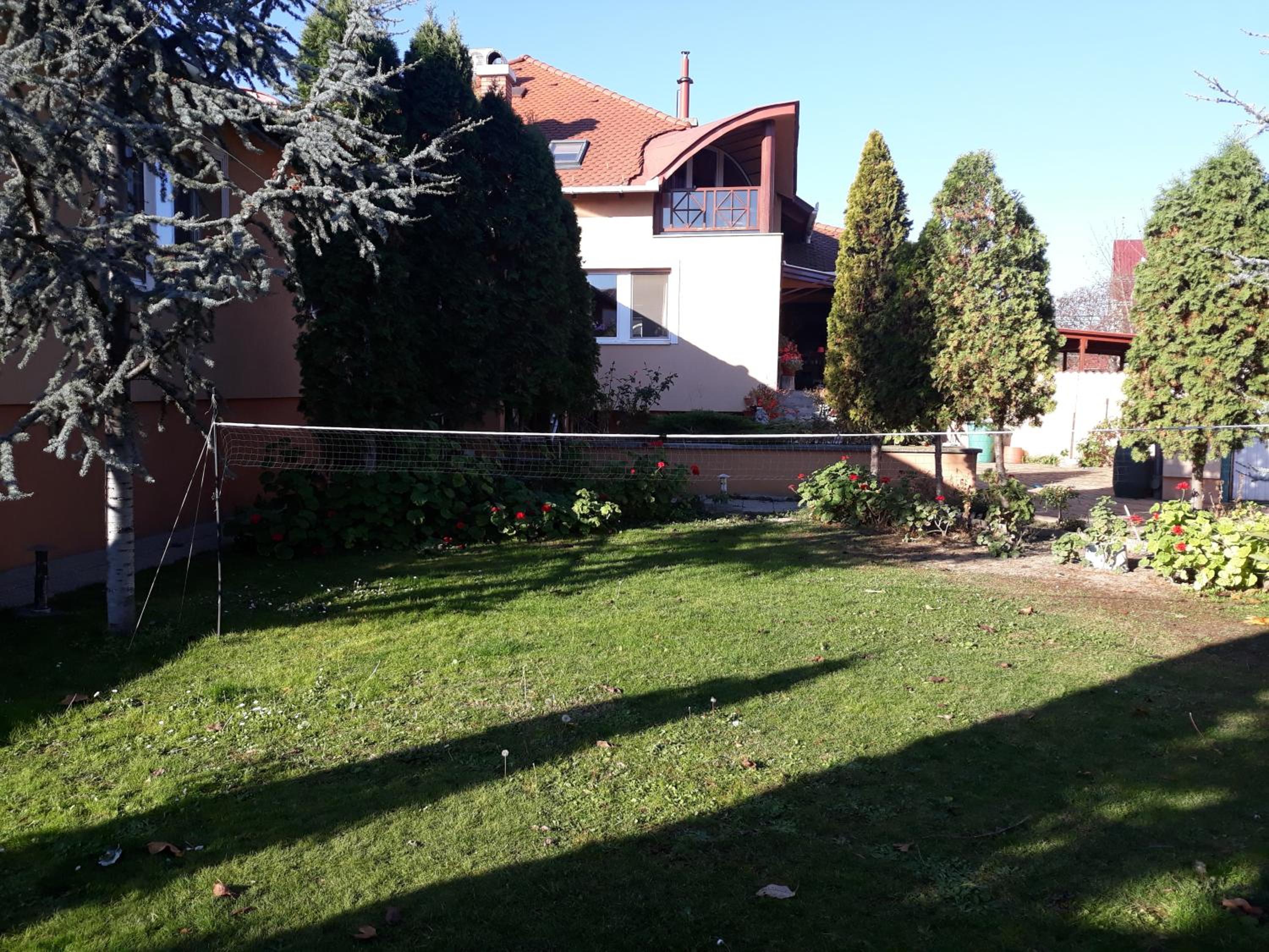 Kenézy Lux Apartman Vendégház
