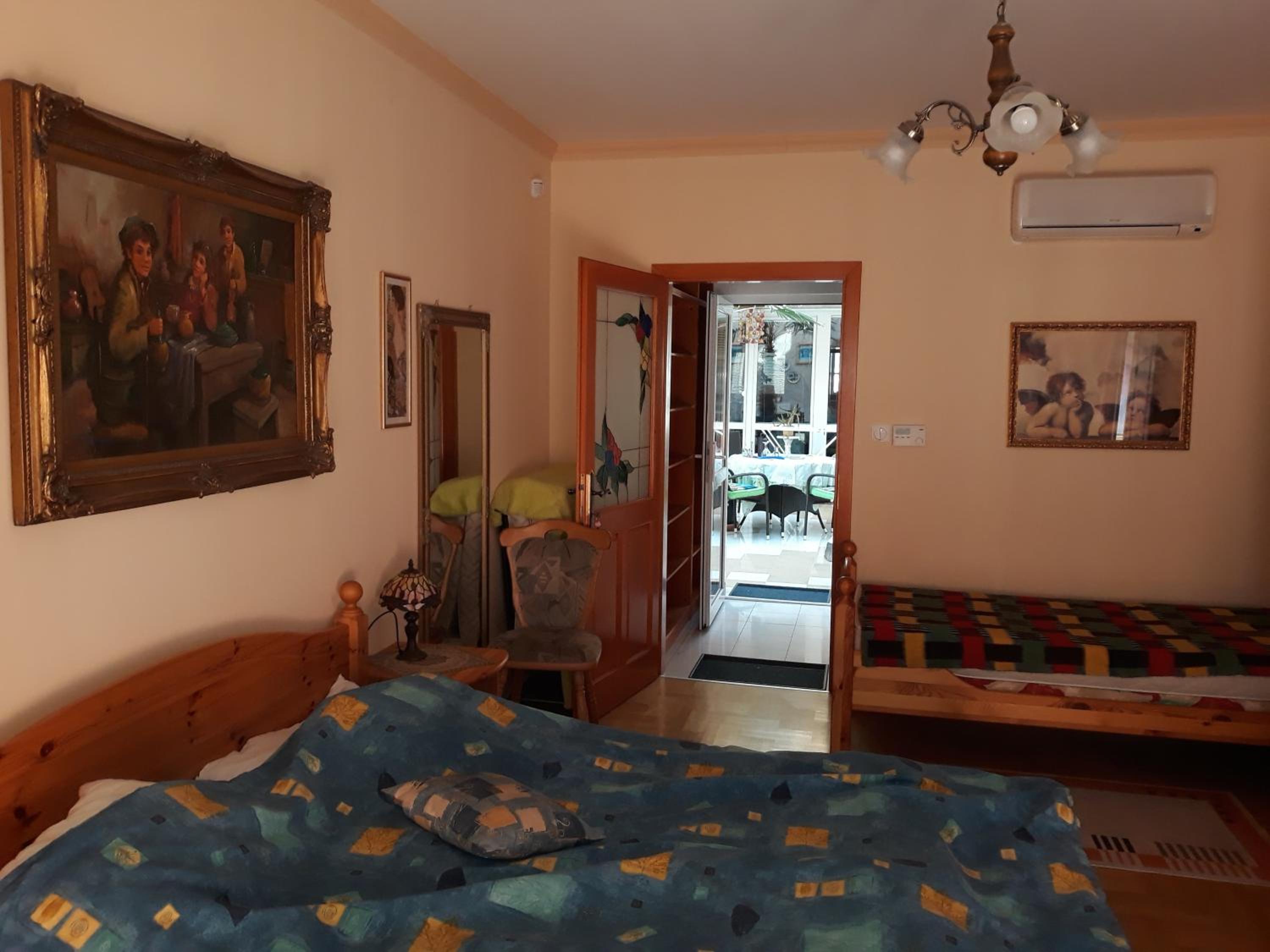 Kenézy Lux Apartman Vendégház